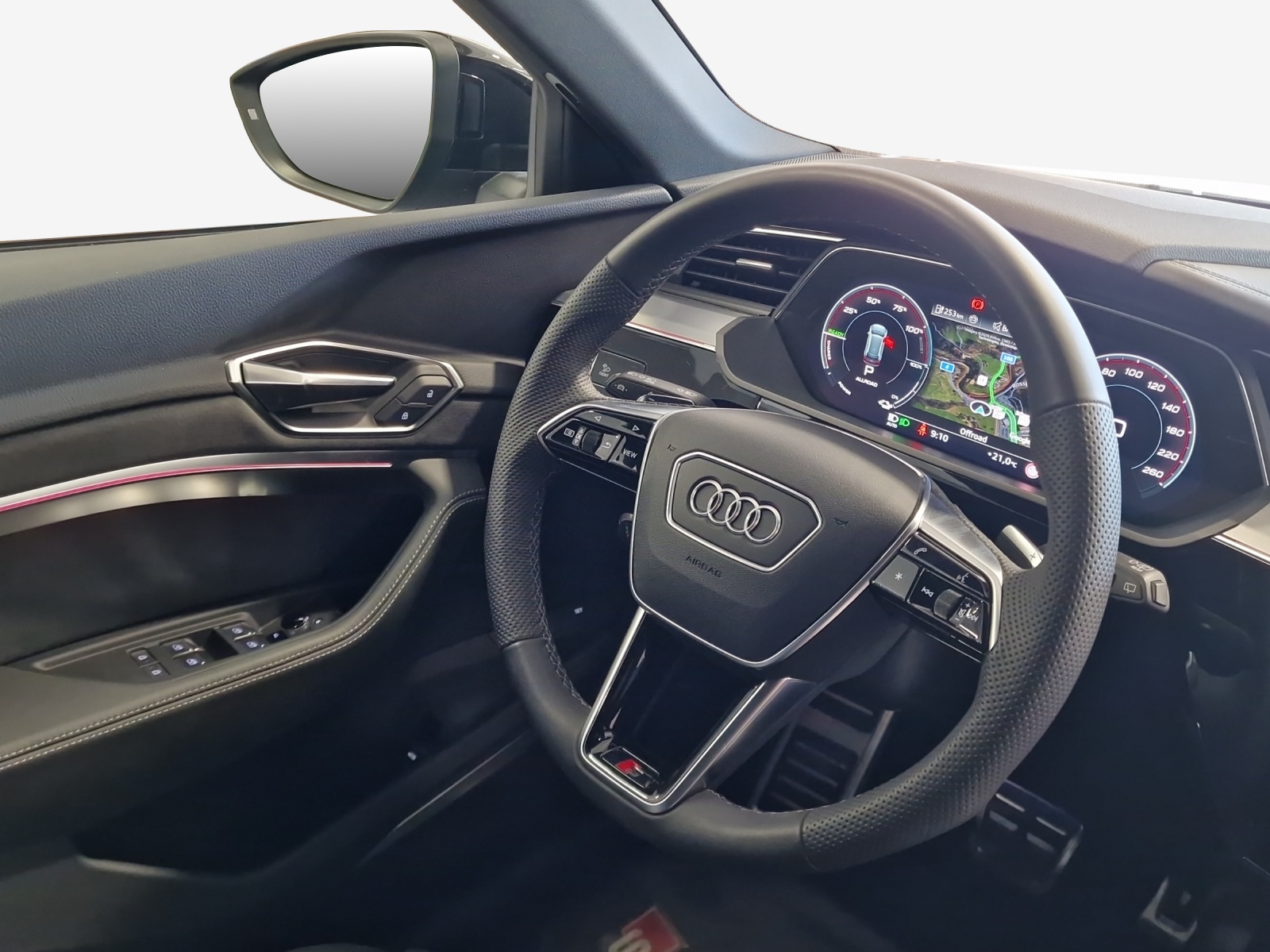 AUDI SQ8 e-tron quattro-image-15