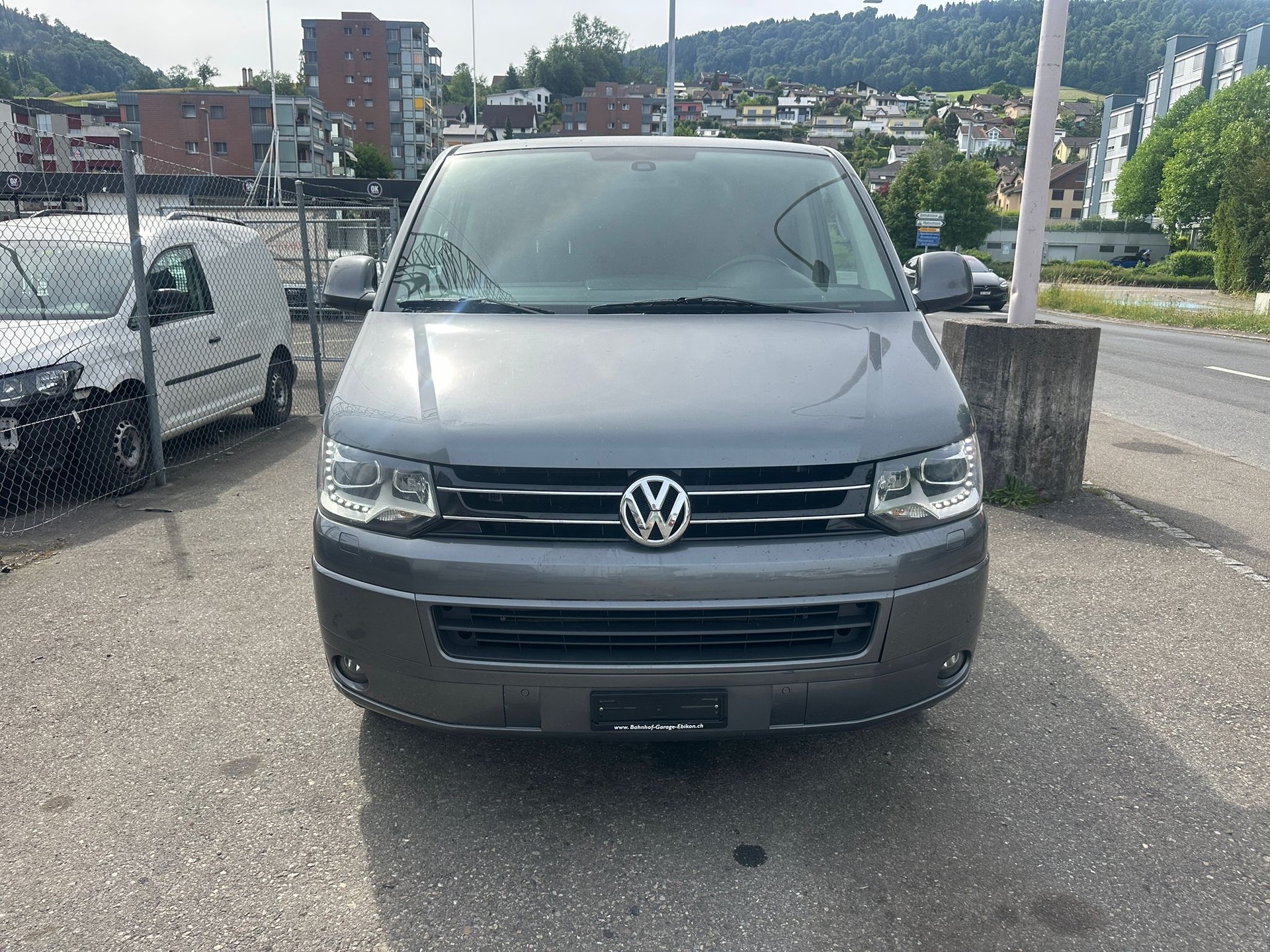 VW T5 Multivan 2.0 TSI Comfortline DSG-image-0