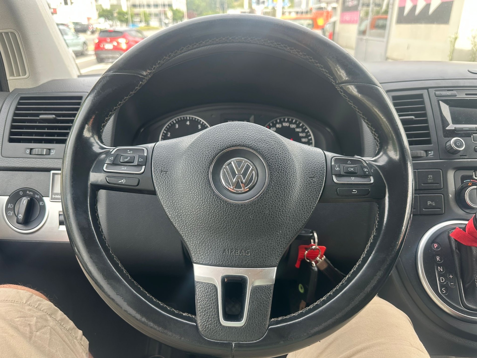 VW T5 Multivan 2.0 TSI Comfortline DSG-image-7