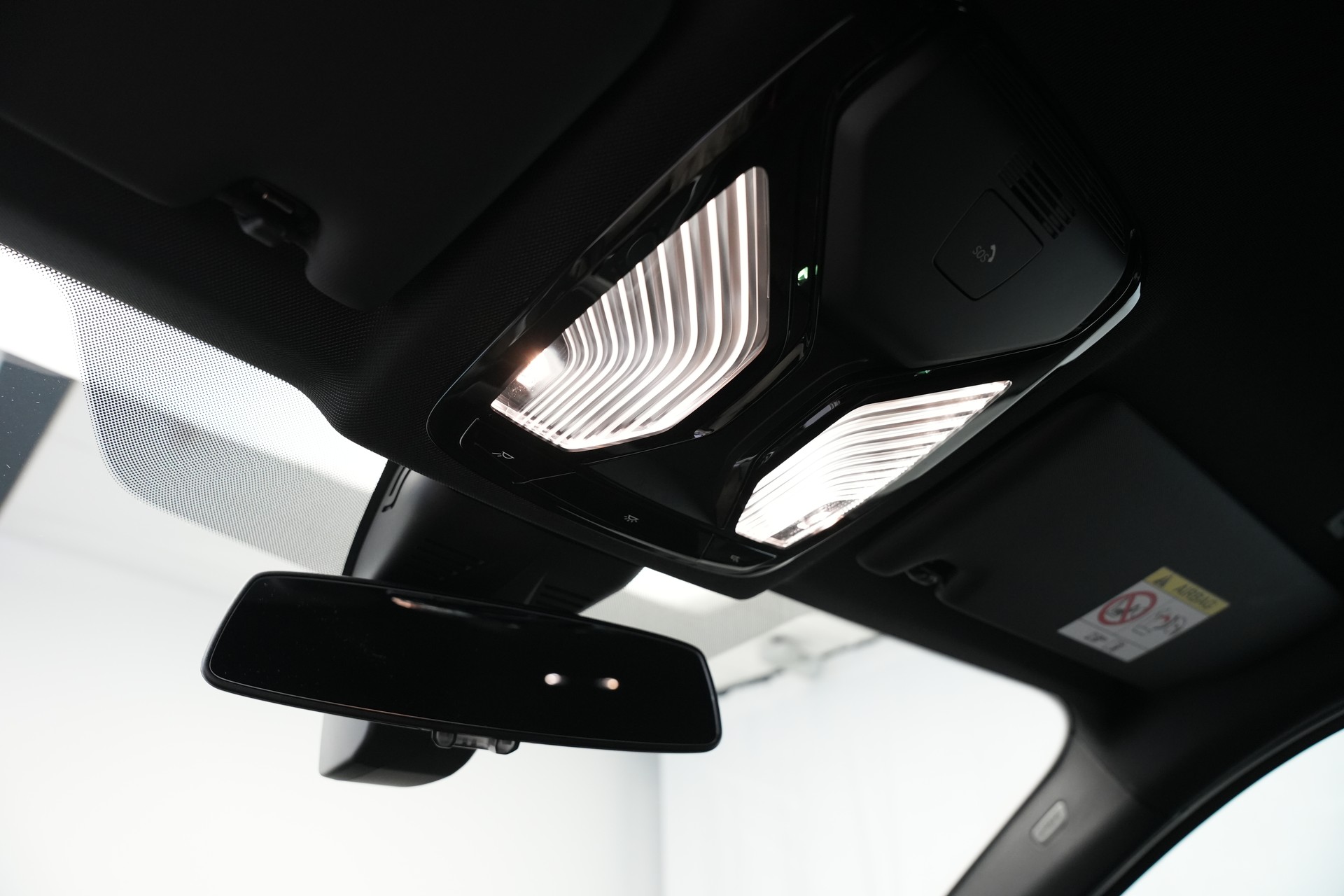 BMW M340i xDrive 48V Steptronic *Facelift* *HuD* *Curved Display*-image-18