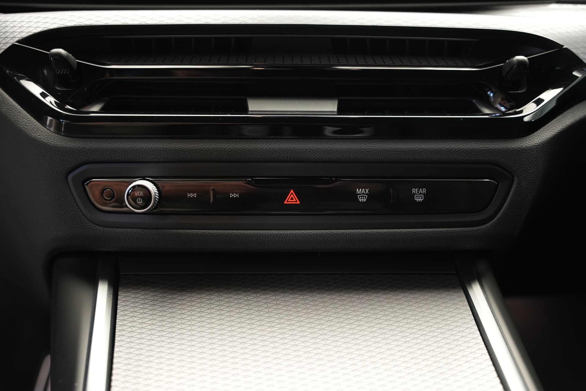 BMW M340i xDrive 48V Steptronic *Facelift* *HuD* *Curved Display*-image-22