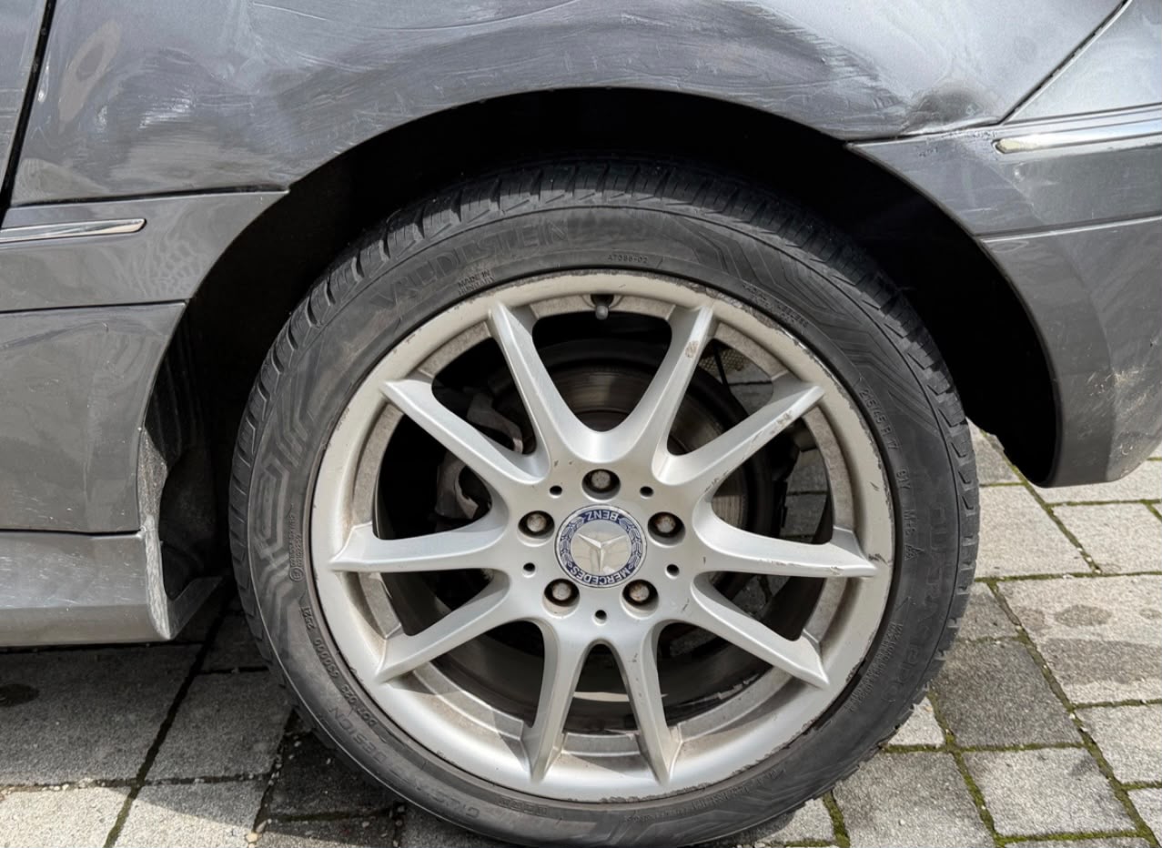 MERCEDES-BENZ B 180 Selection Autotronic-image-7