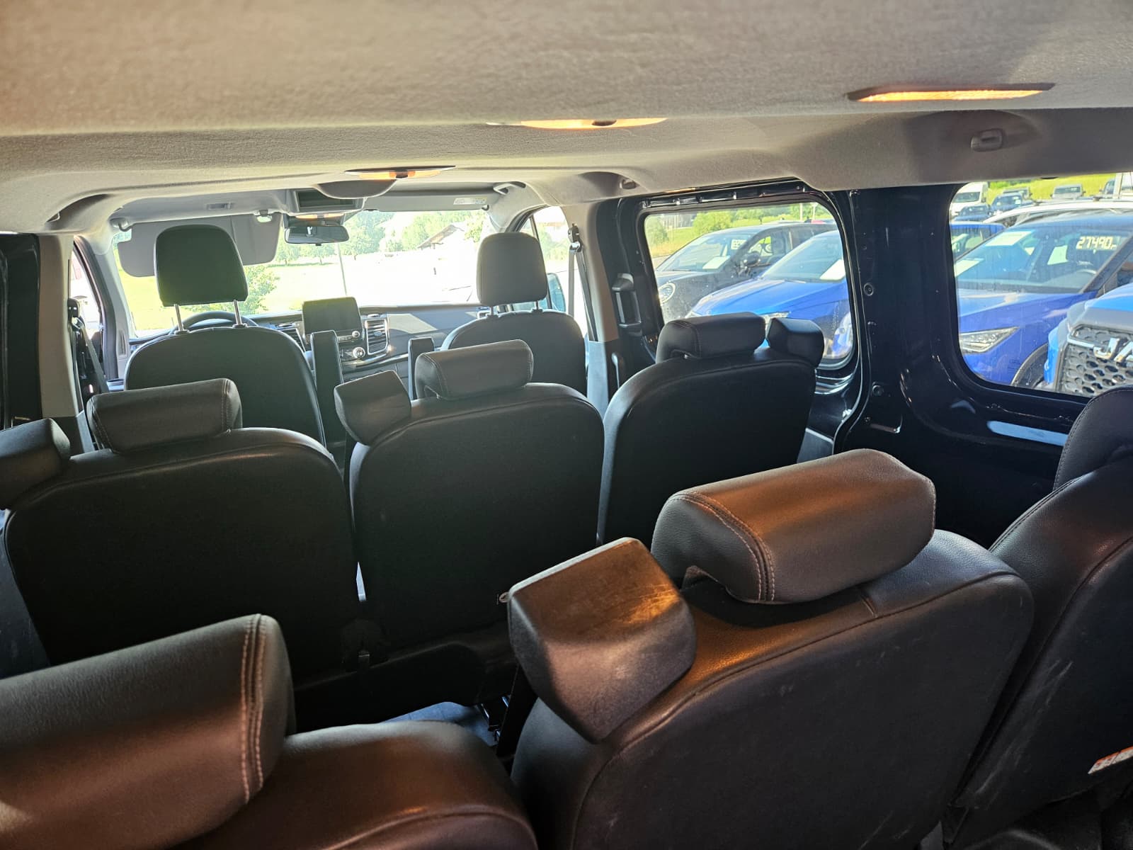 FORD Transit Custom 320 L2H1 Trend A-image-14