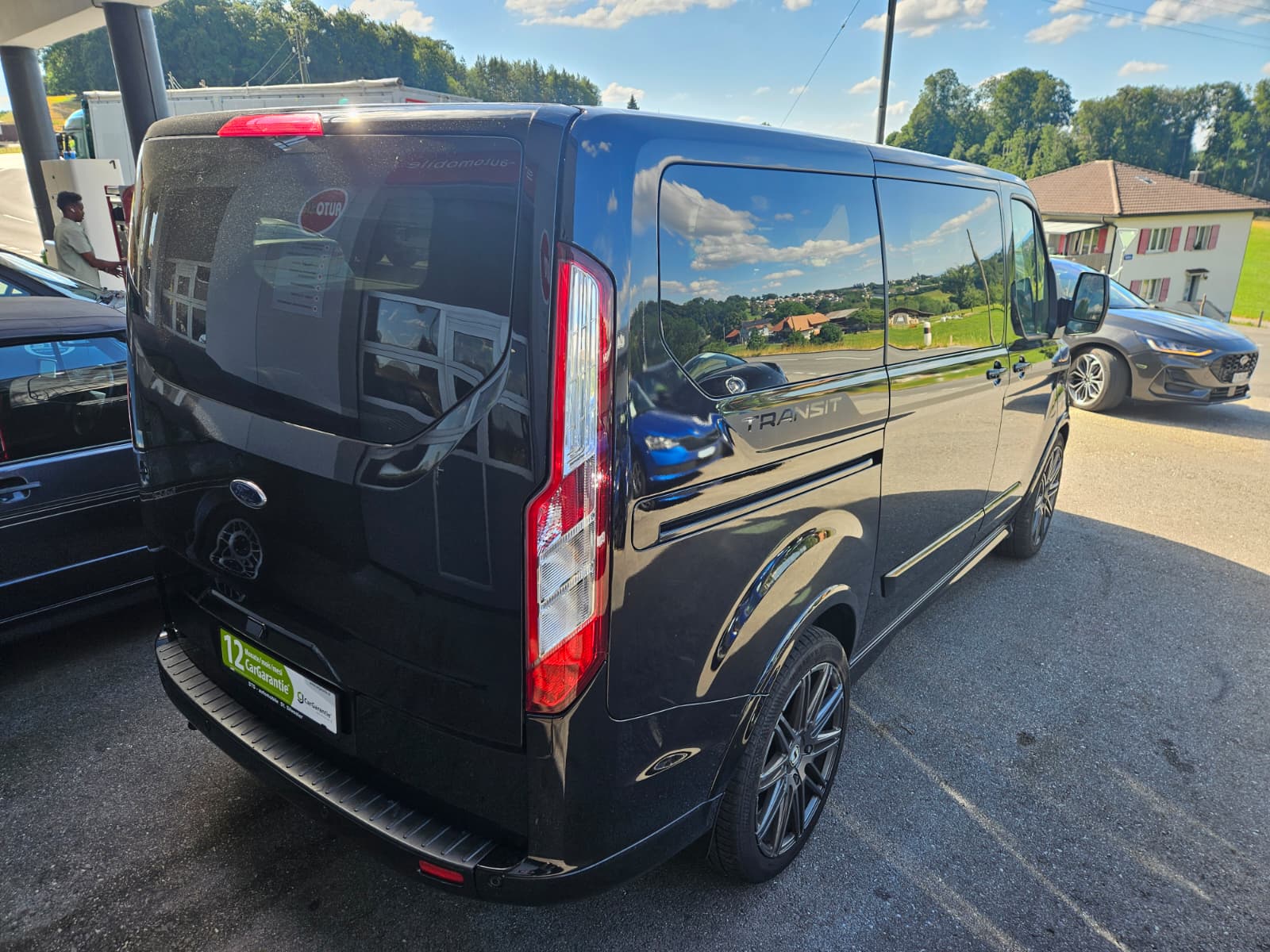 FORD Transit Custom 320 L2H1 Trend A-image-5