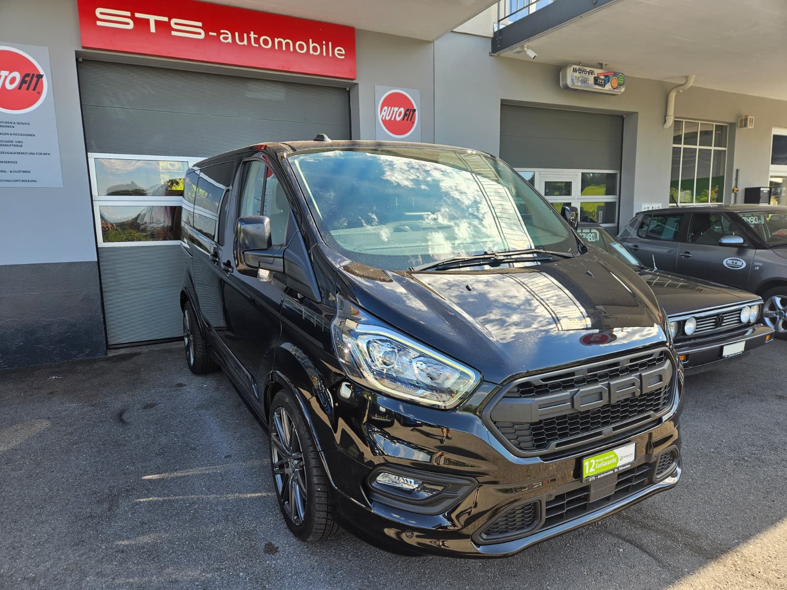 FORD Transit Custom 320 L2H1 Trend A-image-2