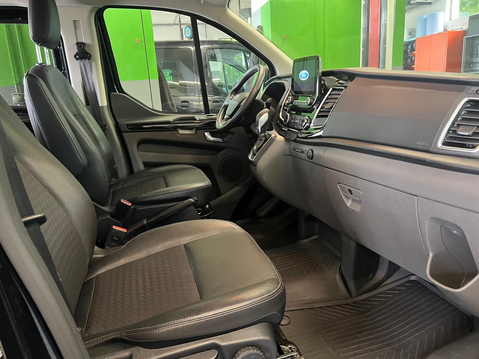 FORD Transit Custom 320 L2H1 Trend A-image-6