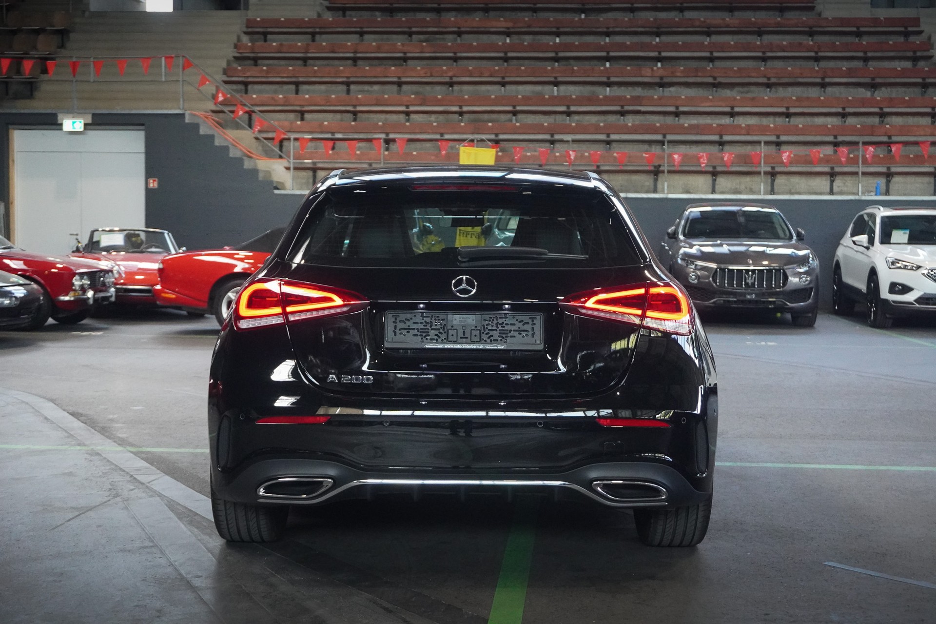 MERCEDES-BENZ A 200 AMG Line 7G-DCT-image-3