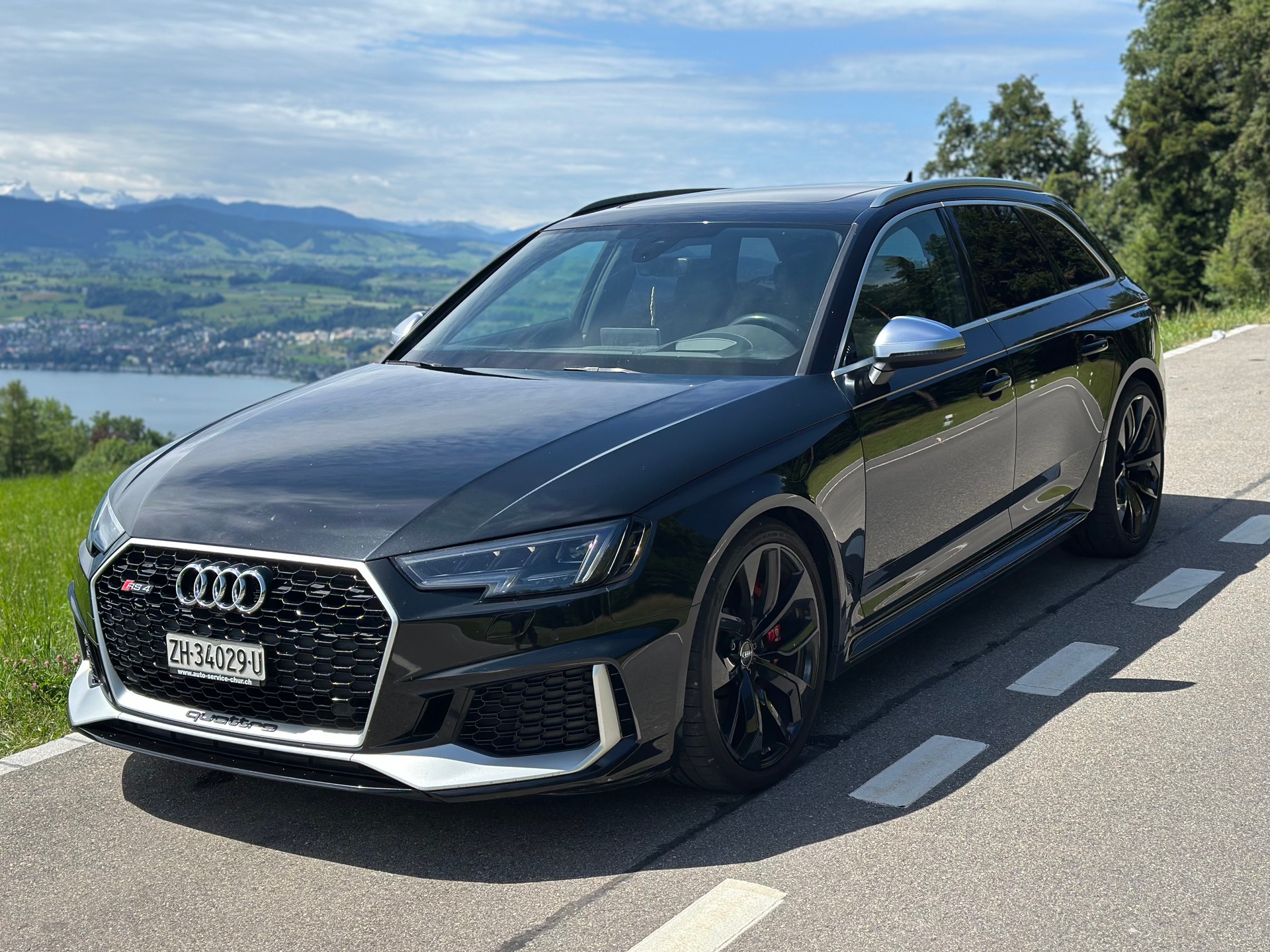 AUDI RS4 Avant 2.9 TFSI quattro tiptronic-image-2