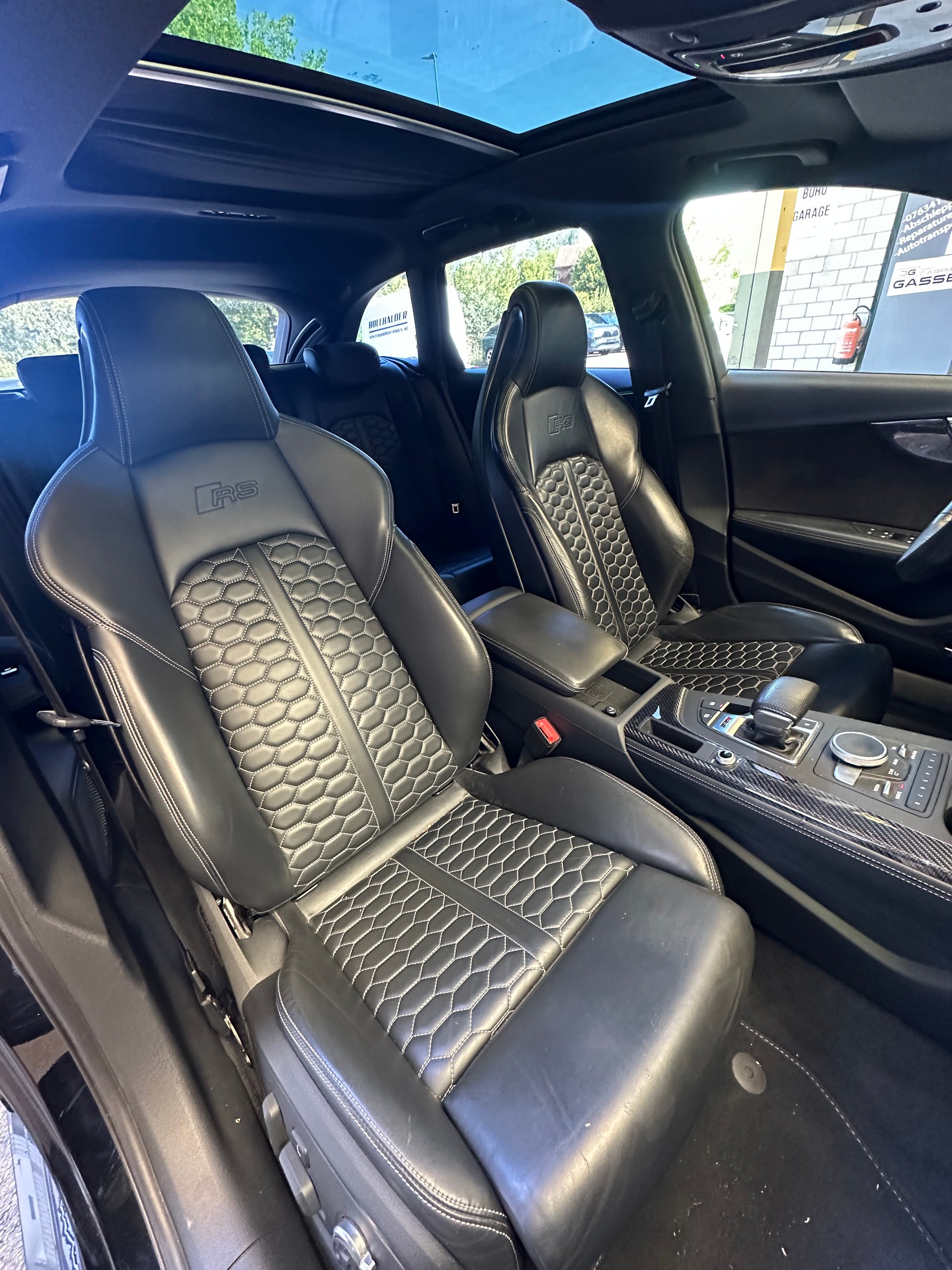 AUDI RS4 Avant 2.9 TFSI quattro tiptronic-image-10