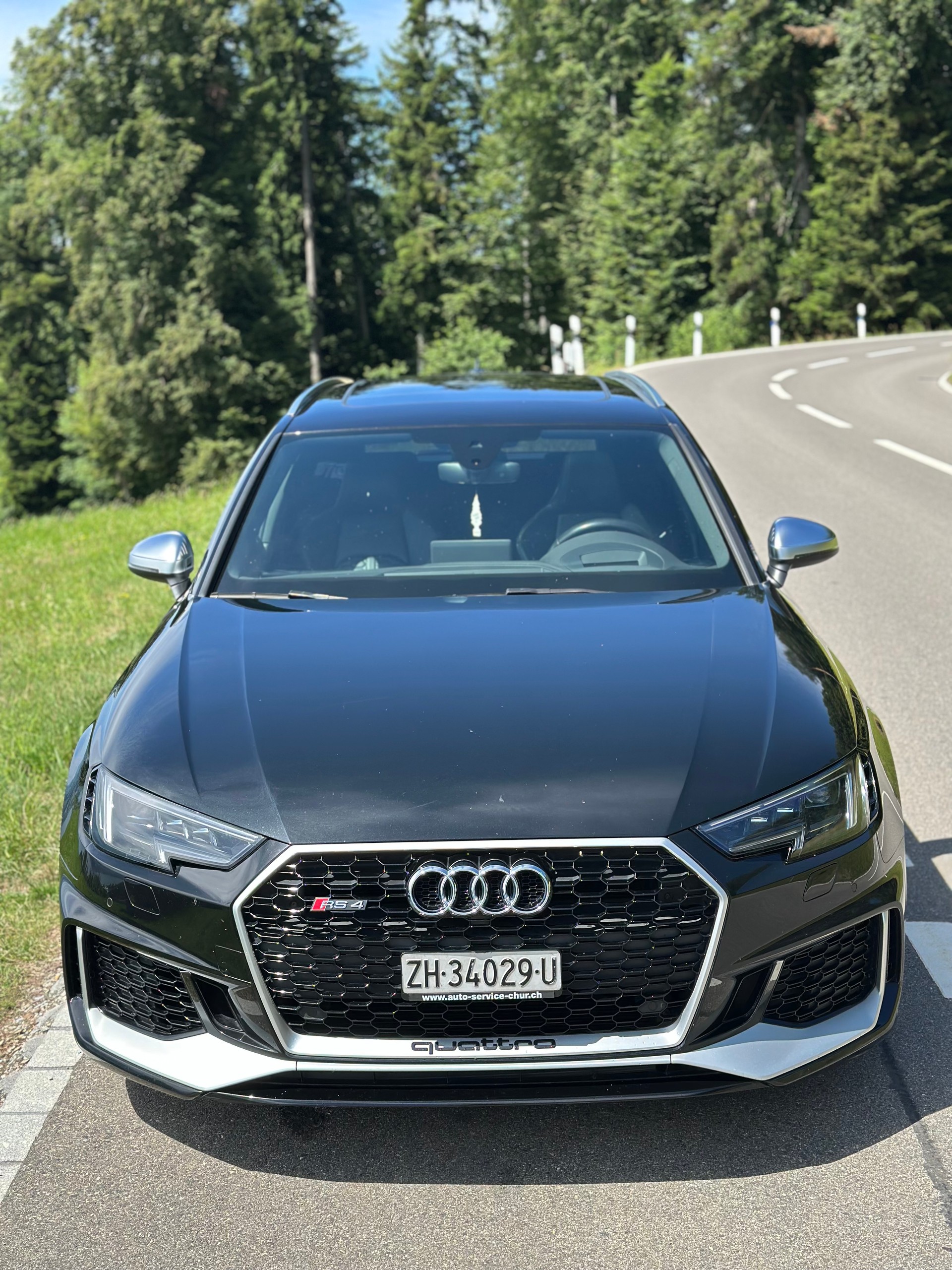 AUDI RS4 Avant 2.9 TFSI quattro tiptronic-image-1