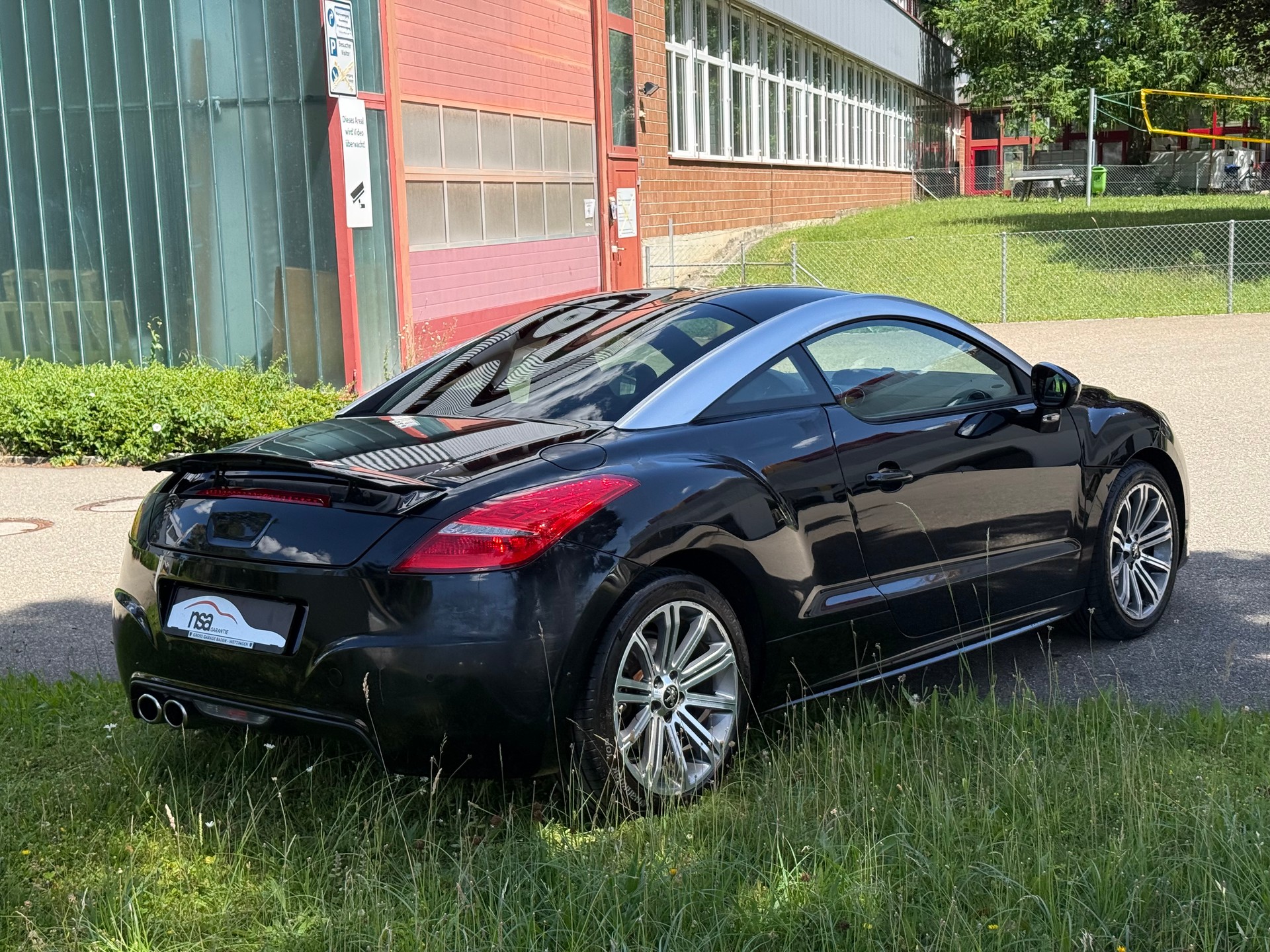 PEUGEOT RCZ 1.6 Turbo Black Yearling-image-3