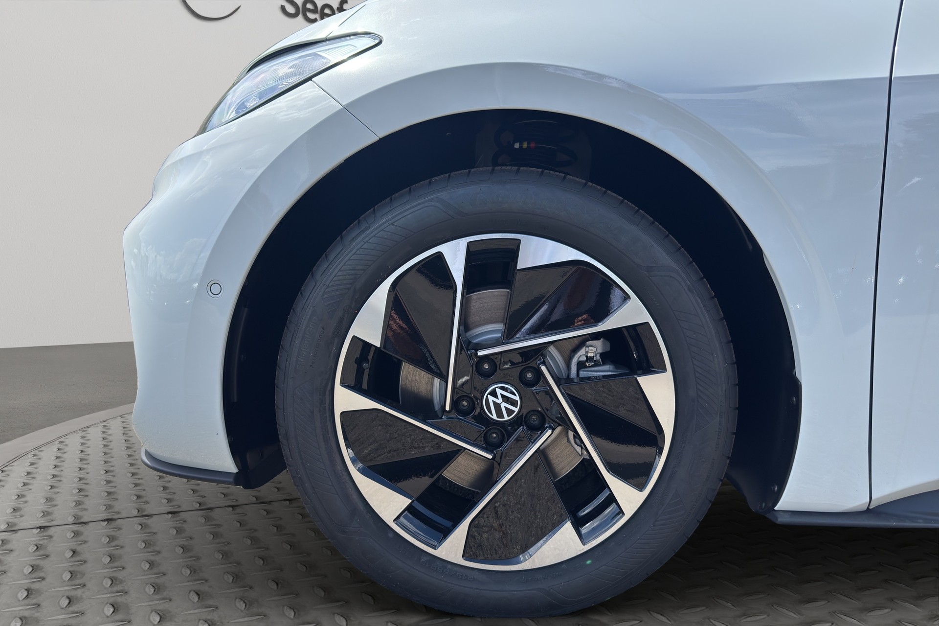 VW ID.3 Pro 52 kWh Pure Value-image-11