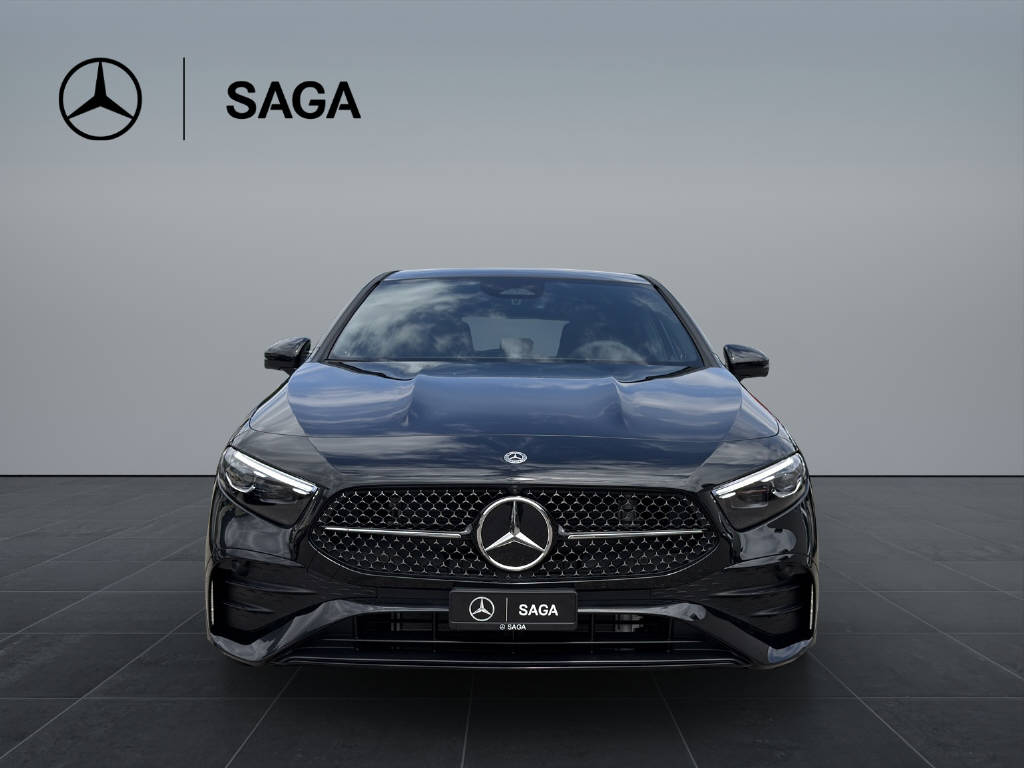 MERCEDES-BENZ A 250 AMG Line 4m-image-1