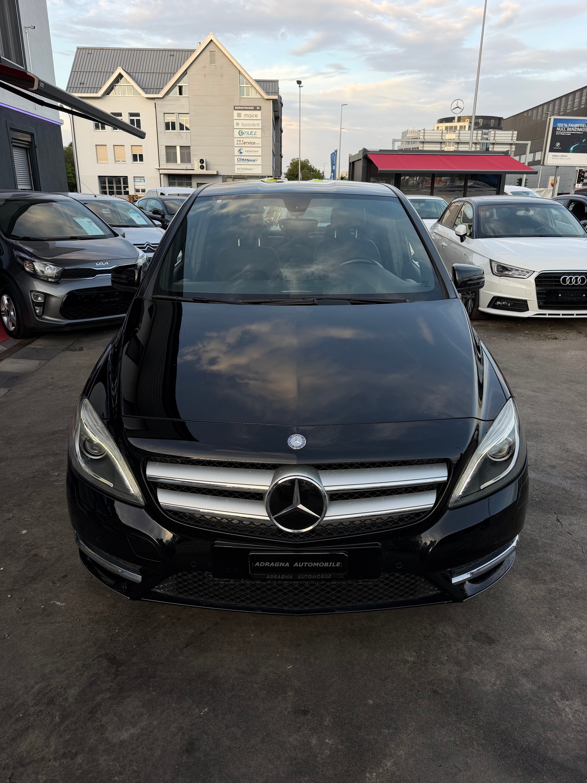 MERCEDES-BENZ B 200 7G-DCT-image-7