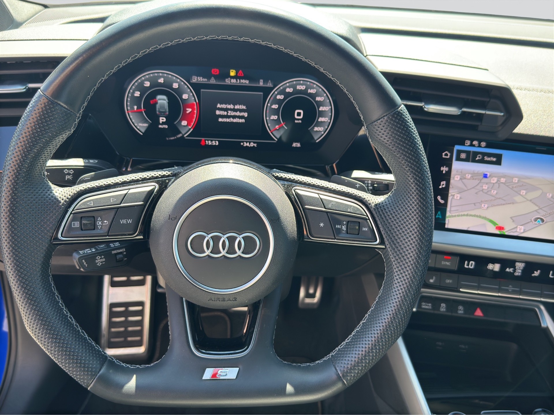 AUDI S3 Sportback 2.0 TFSI quattro S-tronic-image-10