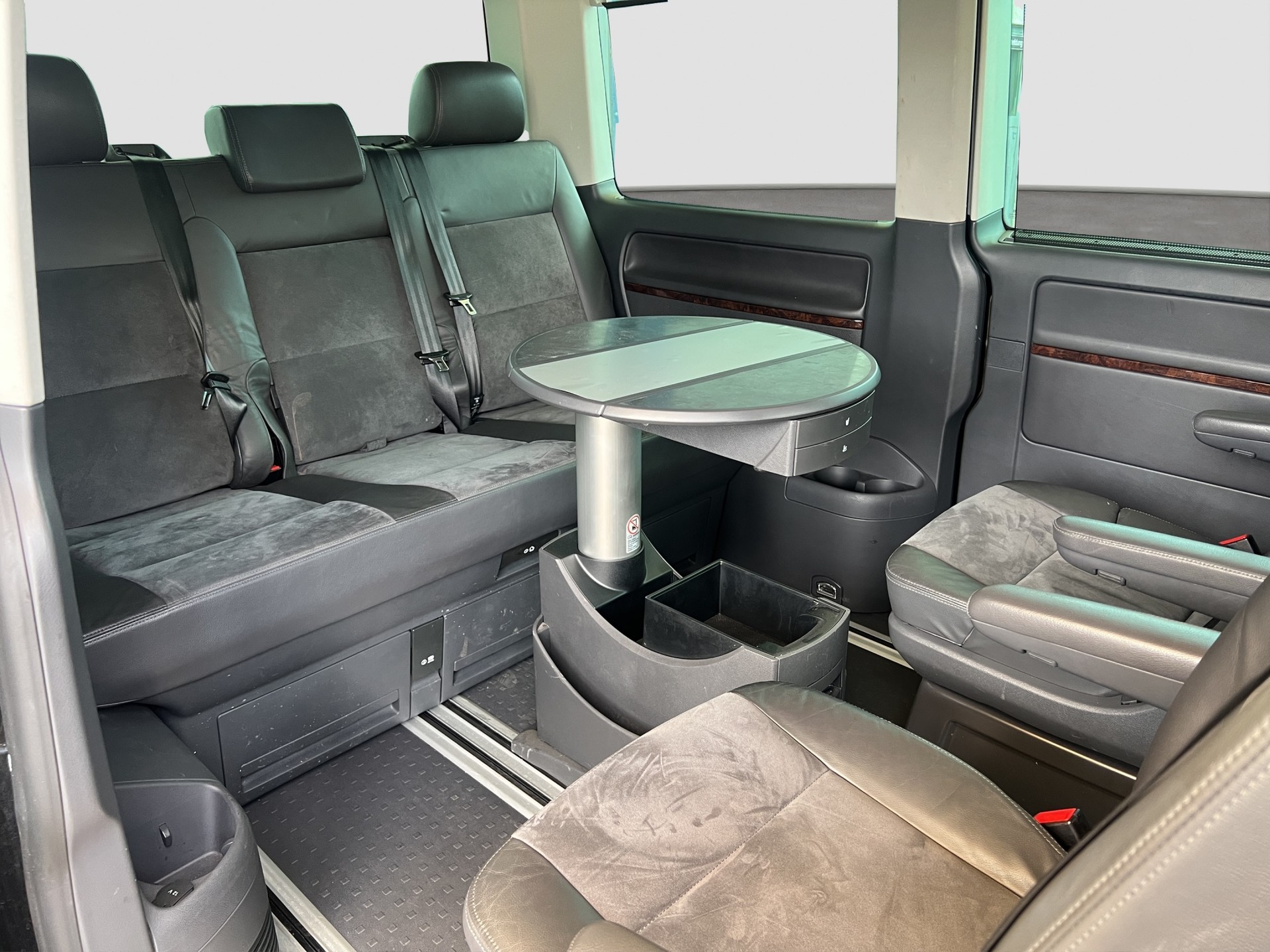 VW T5 Multivan 2.0 Bi-TDI CR Highline DSG-image-15