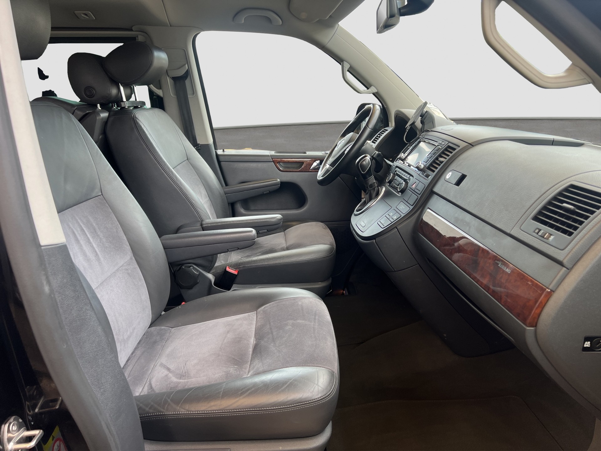 VW T5 Multivan 2.0 Bi-TDI CR Highline DSG-image-13