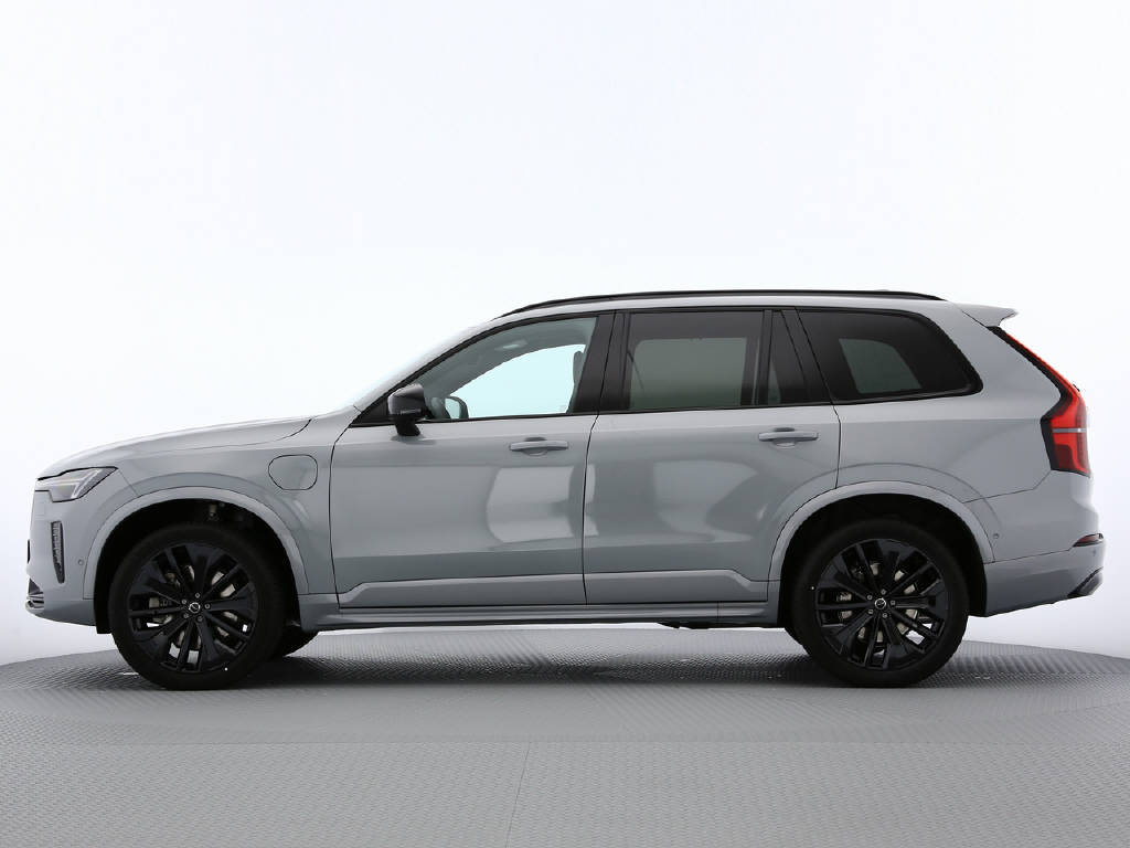 VOLVO XC90 2.0 T8 TE Black Edition eAWD-image-6
