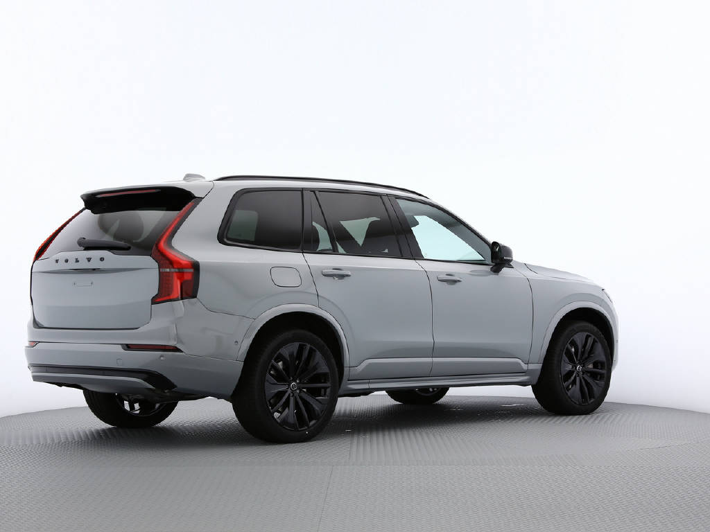 VOLVO XC90 2.0 T8 TE Black Edition eAWD-image-13
