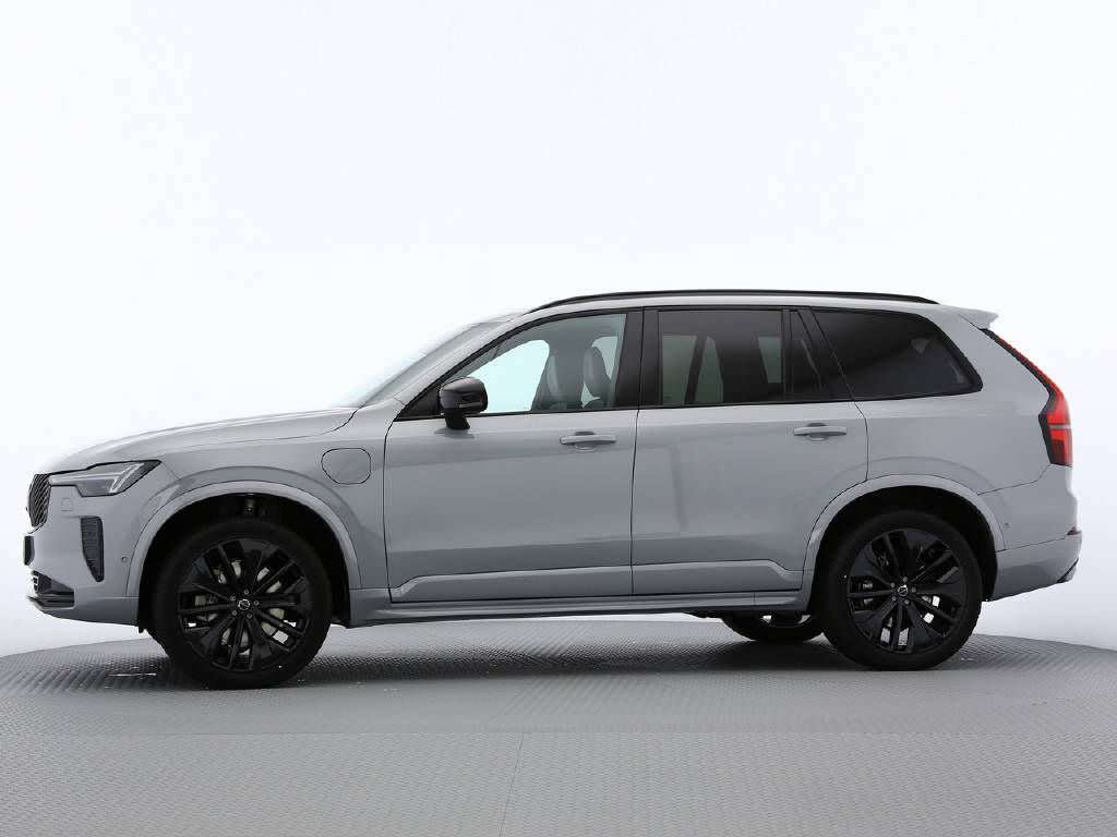 VOLVO XC90 2.0 T8 TE Black Edition eAWD-image-25