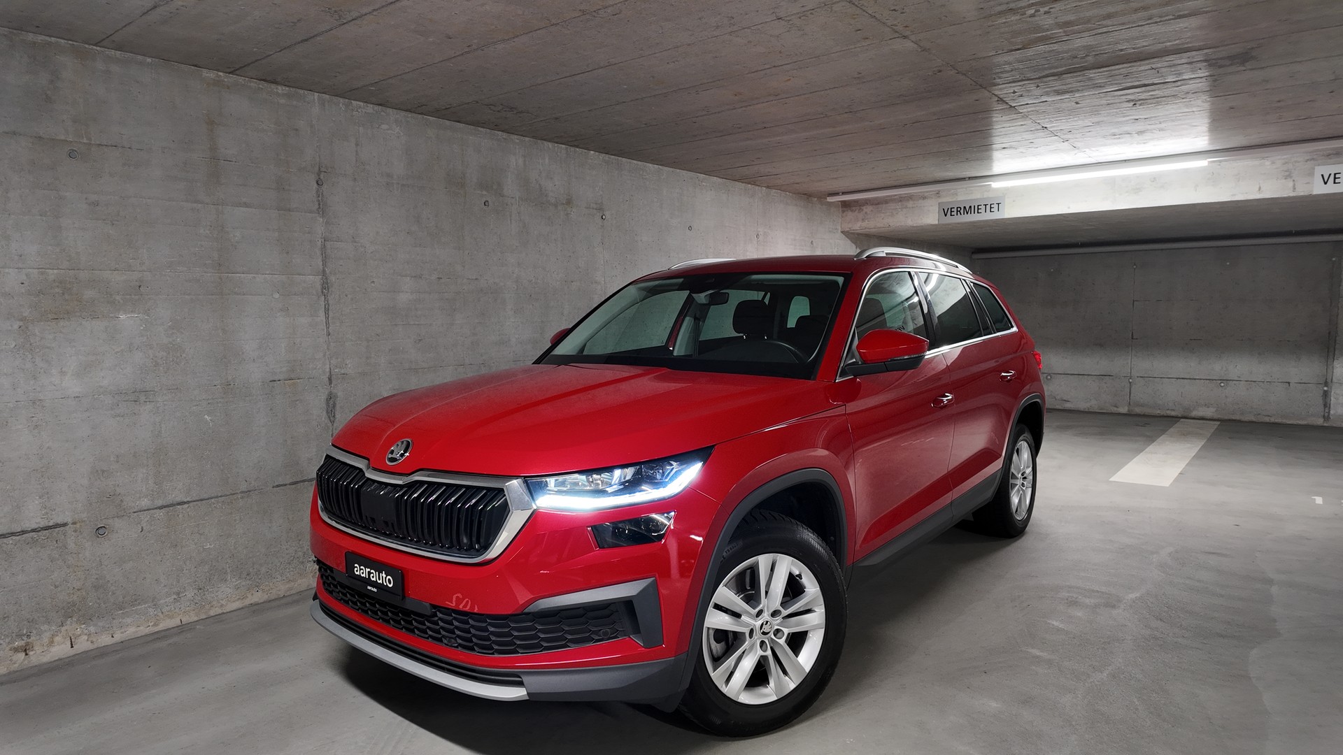 SKODA Kodiaq 2.0 TDI CR Ambition DSG-image-0