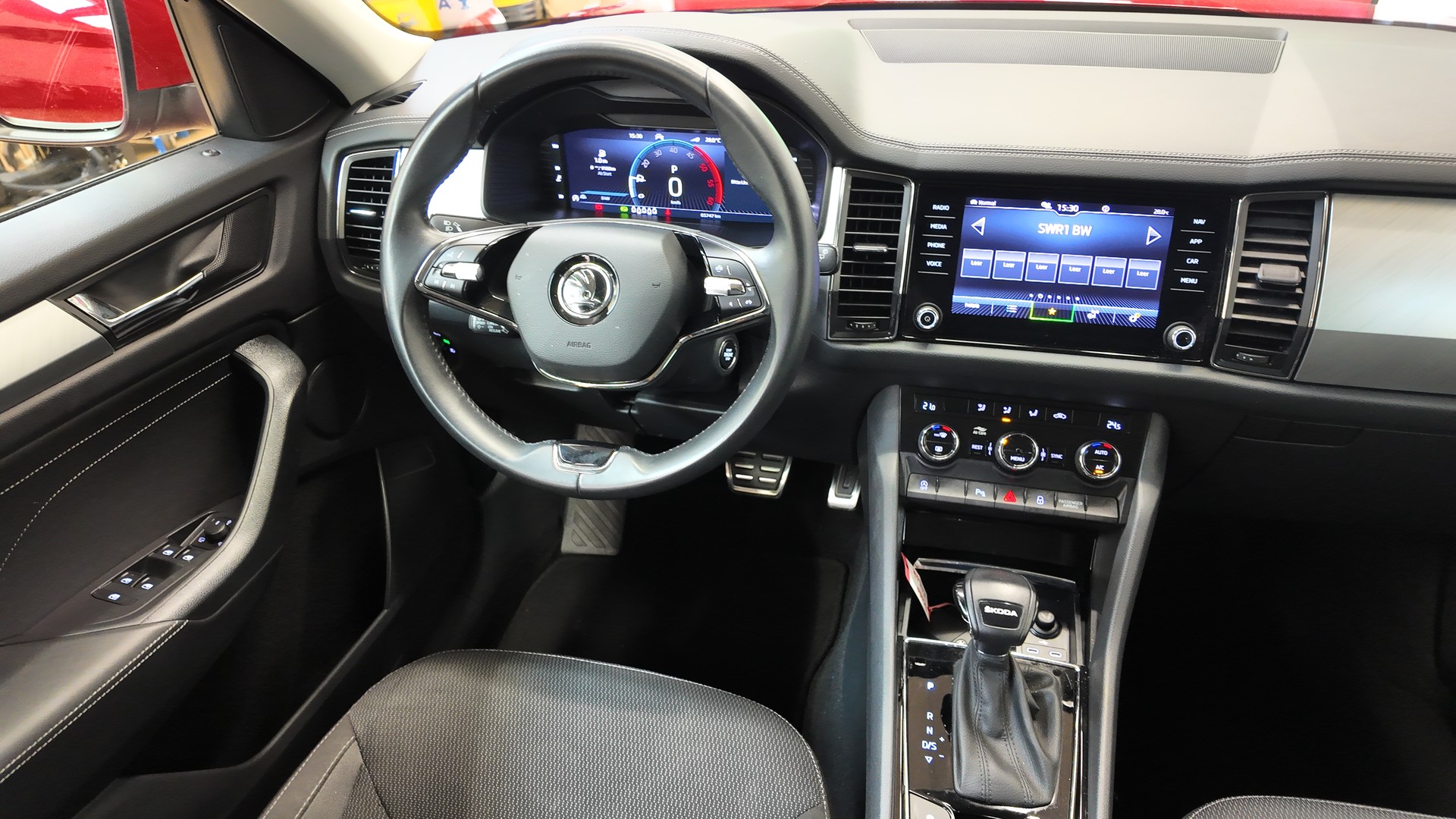 SKODA Kodiaq 2.0 TDI CR Ambition DSG-image-9