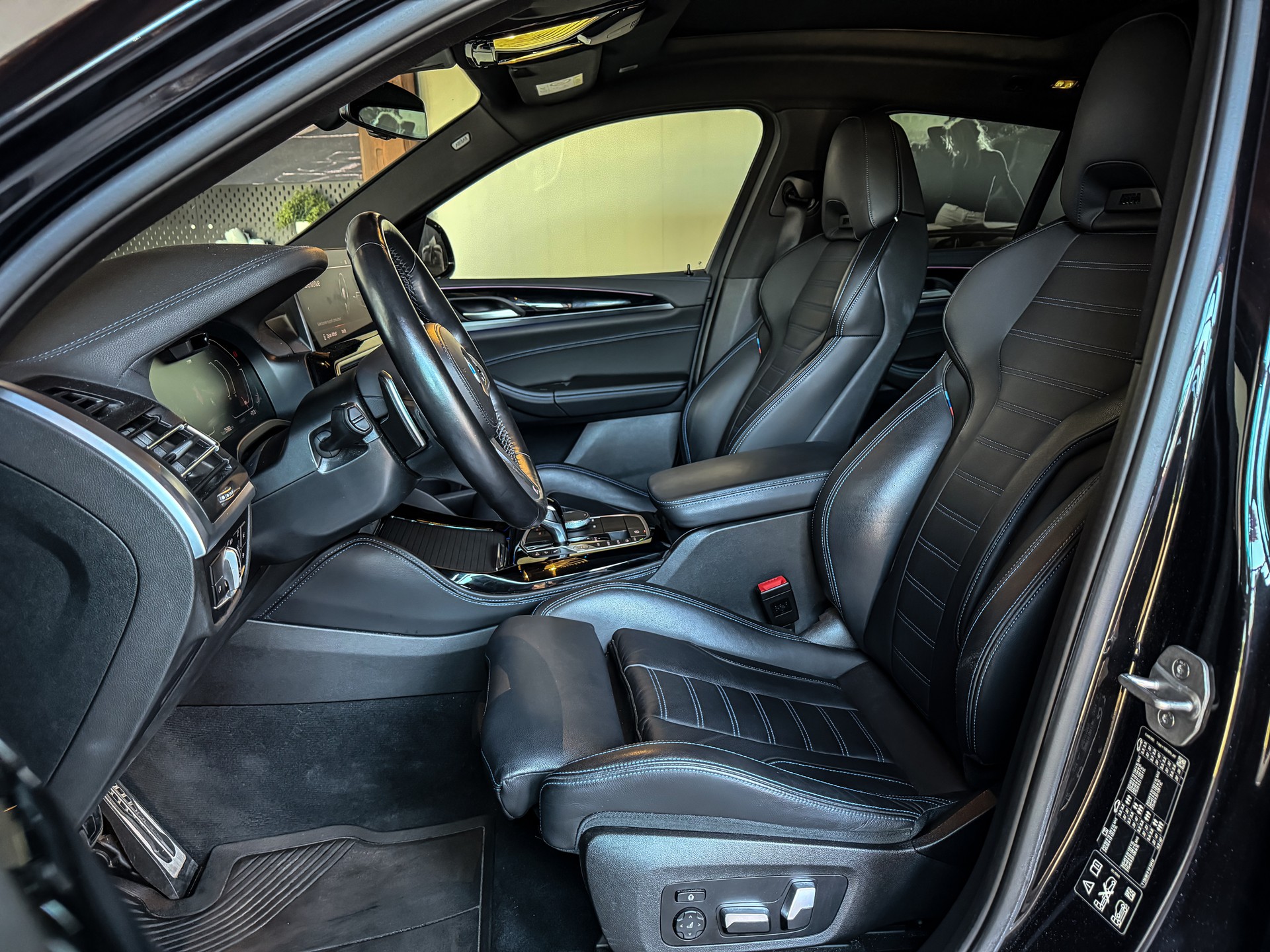 BMW X4 xDrive 48V 30i M Sport Steptronic-image-8