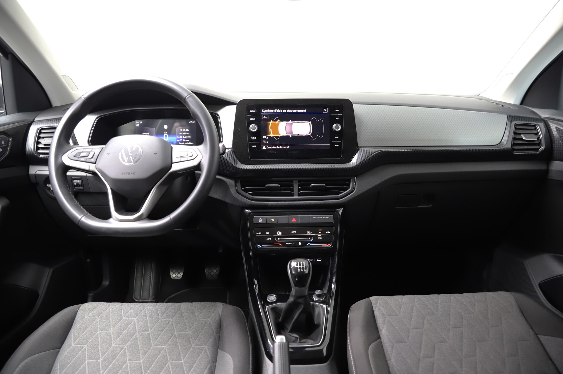 VW T-Cross 1.0 TSI 115HP Life-image-9