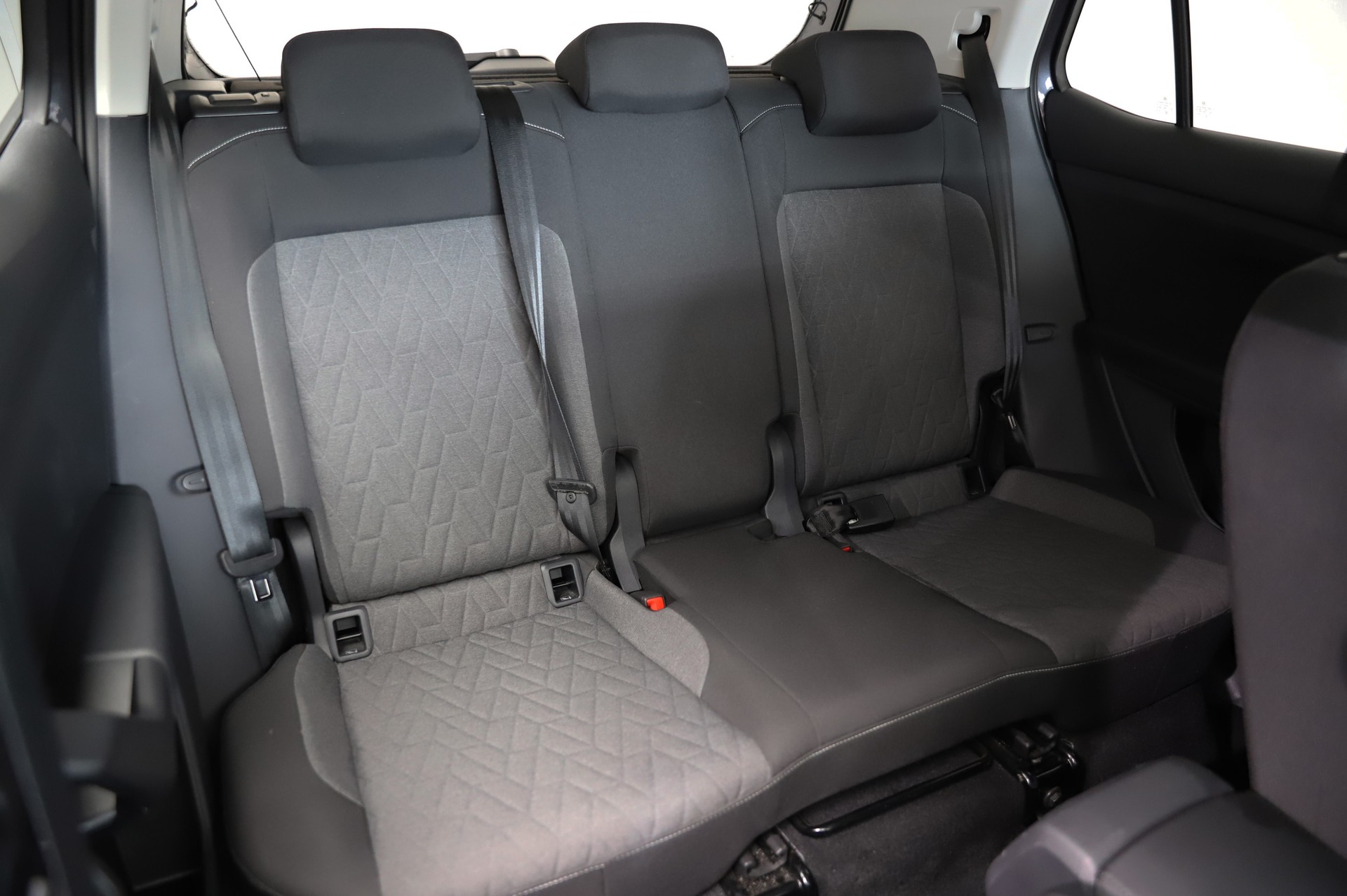 VW T-Cross 1.0 TSI 115HP Life-image-10