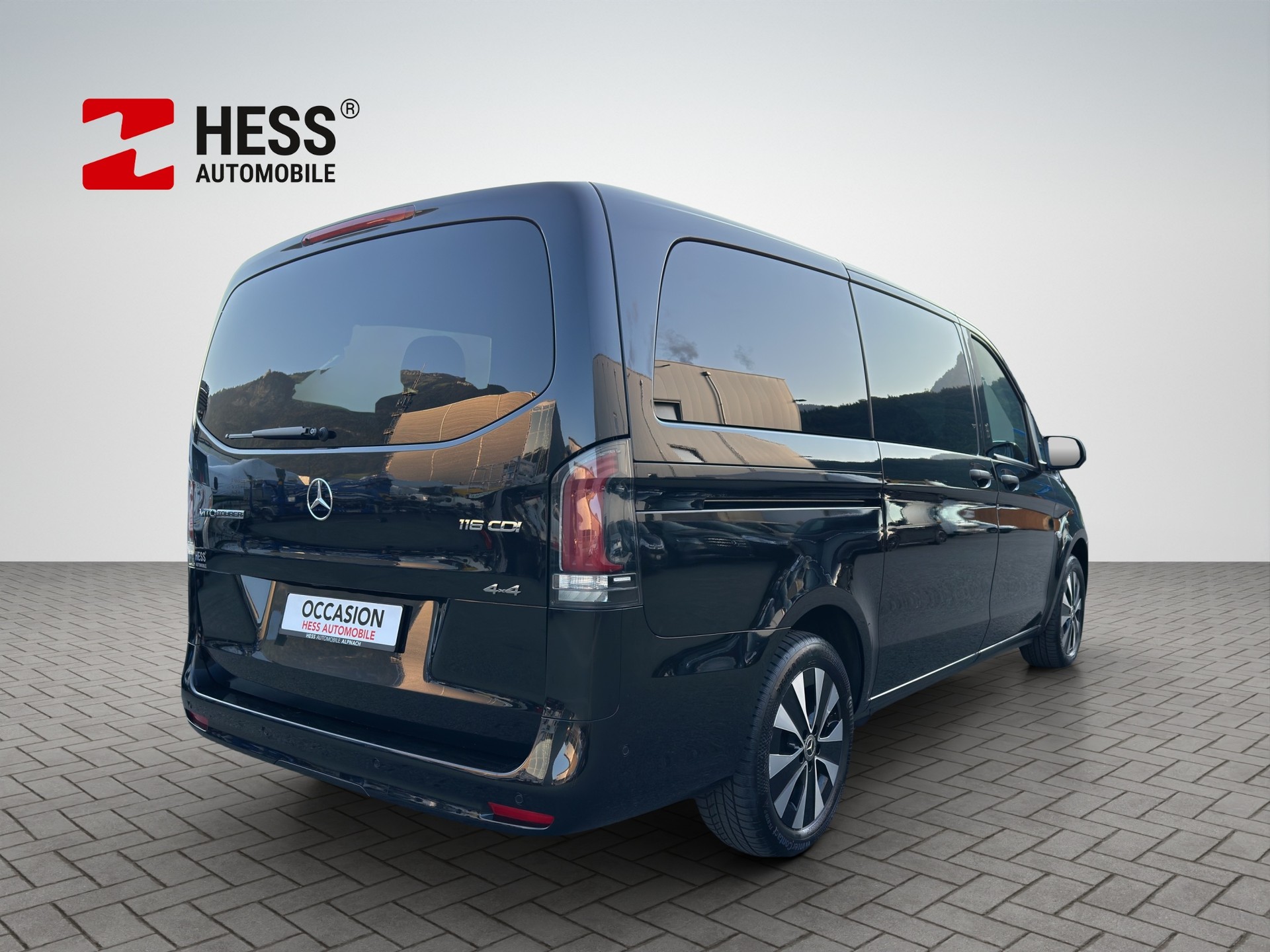 MERCEDES-BENZ Vito 116 CDI Lang Select Tourer 4Matic 9G-Tronic-image-5
