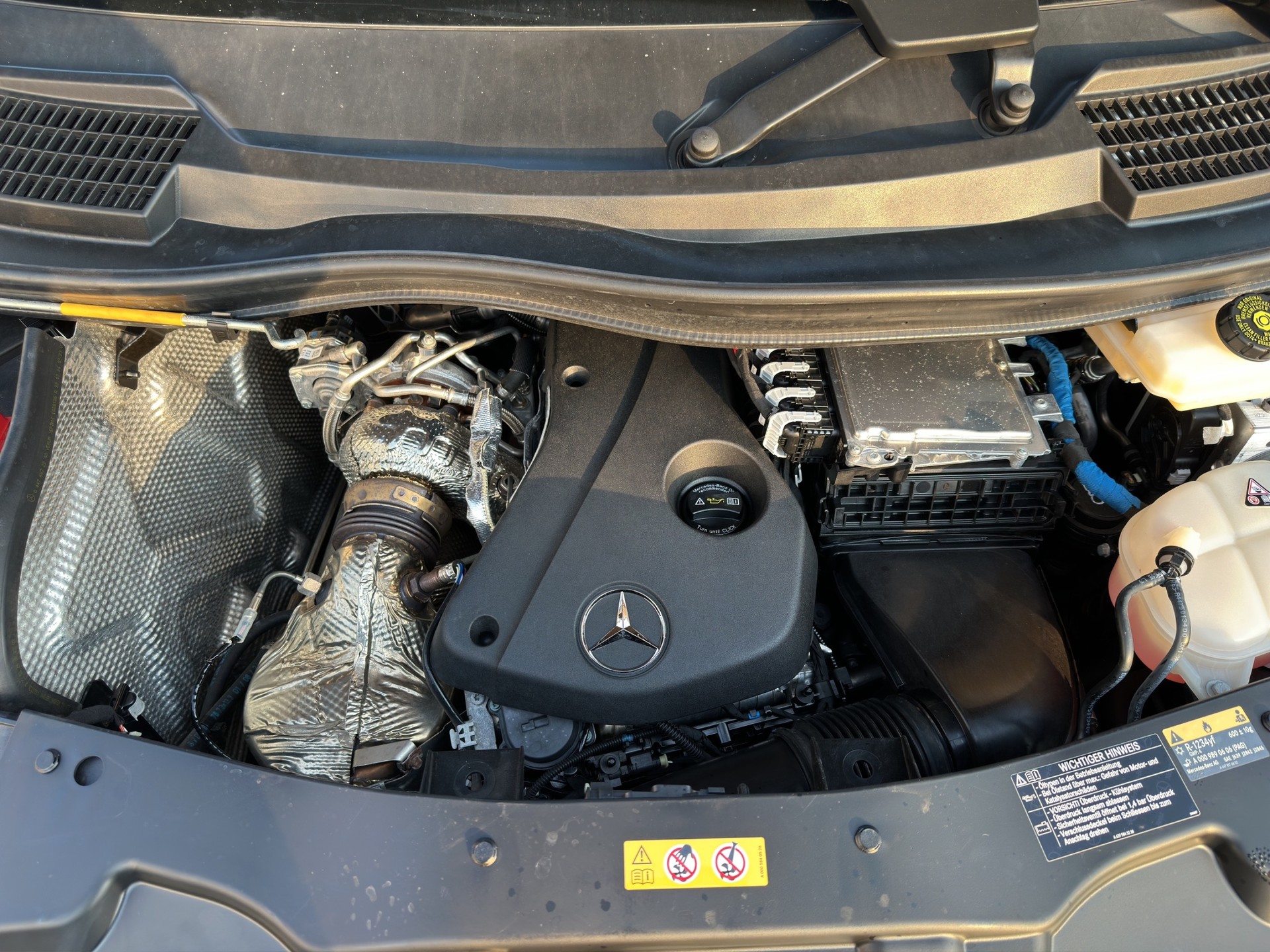 MERCEDES-BENZ Vito 116 CDI Lang Select Tourer 4Matic 9G-Tronic-image-17