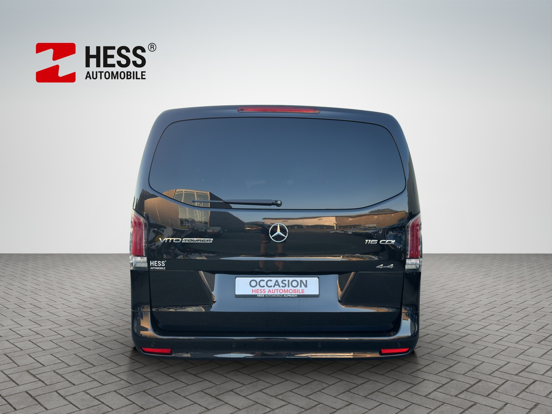 MERCEDES-BENZ Vito 116 CDI Lang Select Tourer 4Matic 9G-Tronic-image-4