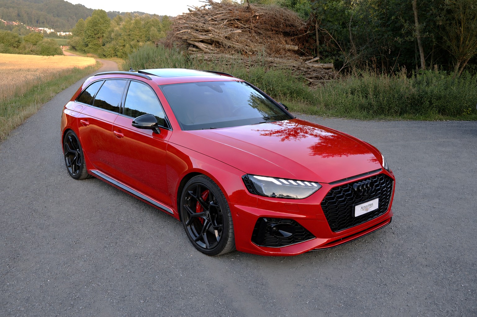 AUDI RS4 Avant quattro tiptronic-image-7