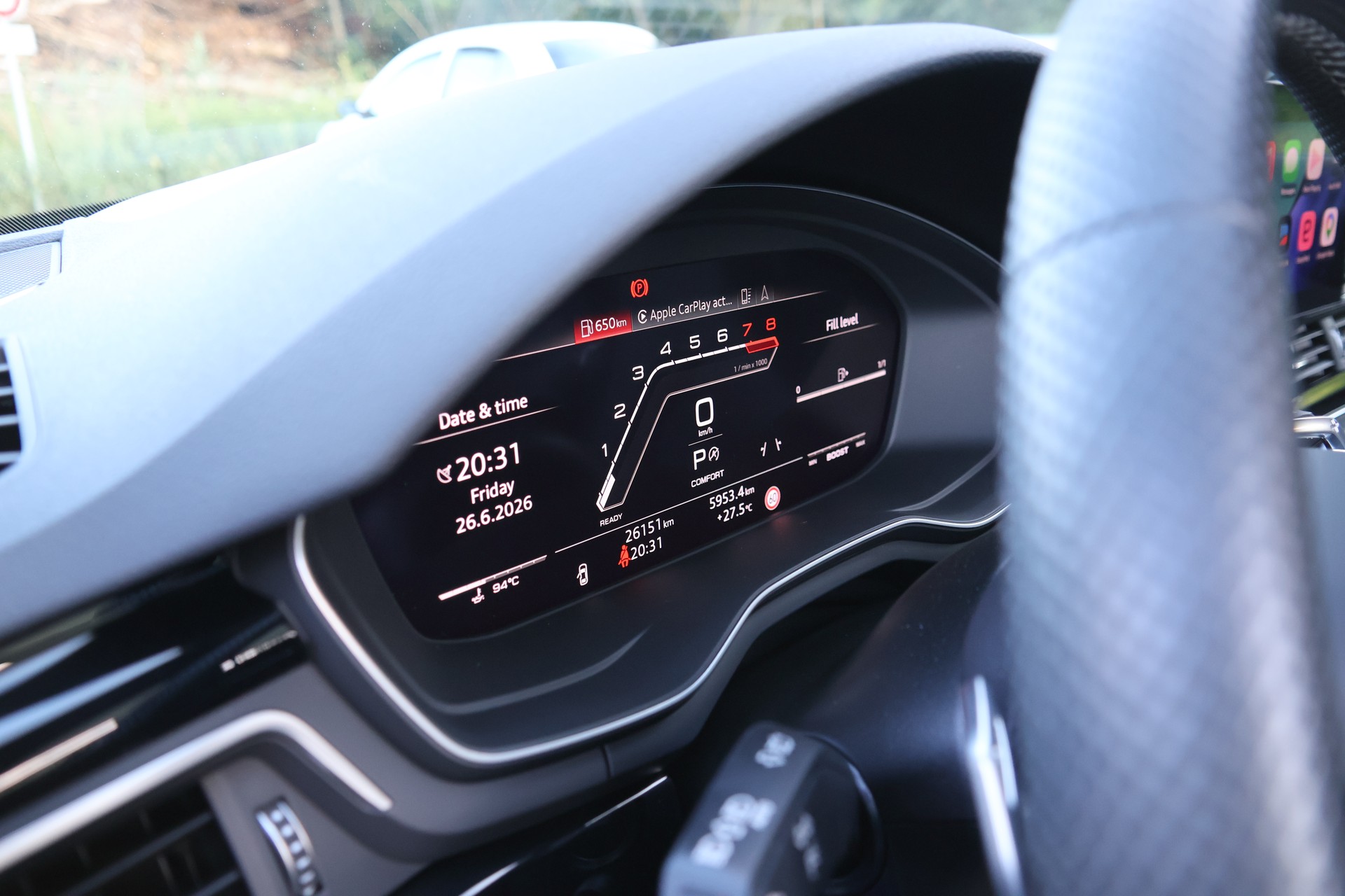 AUDI RS4 Avant quattro tiptronic-image-13