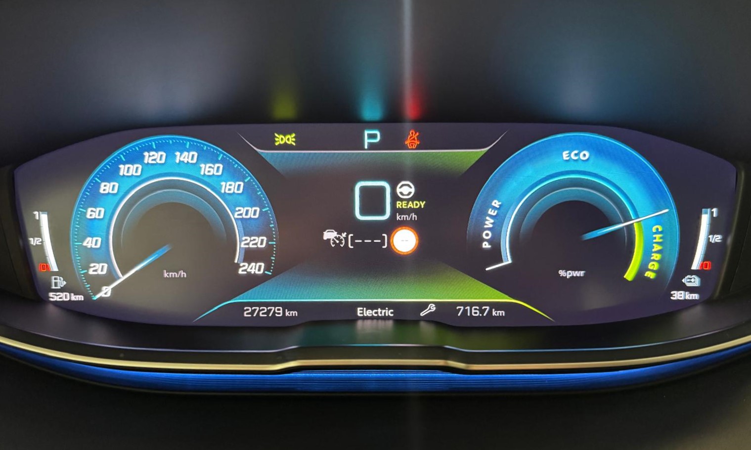 PEUGEOT 3008 1.6 Plug-in Hybrid Allure Pack-image-13