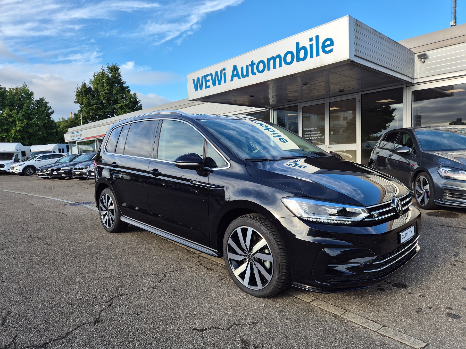 VW Touran 2.0 TDI BlueMotion Technology Highline DSG-image-0