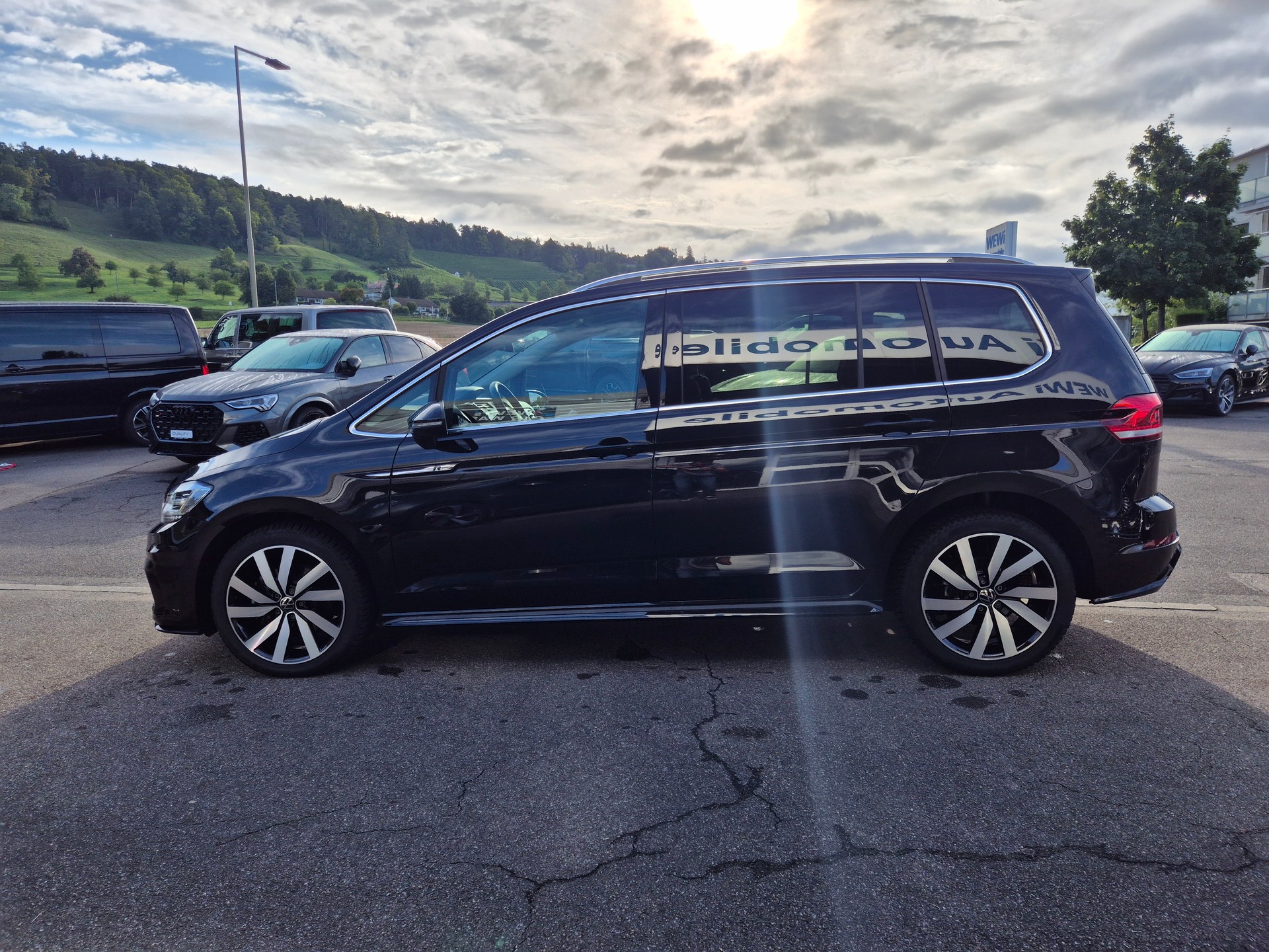 VW Touran 2.0 TDI BlueMotion Technology Highline DSG-image-7