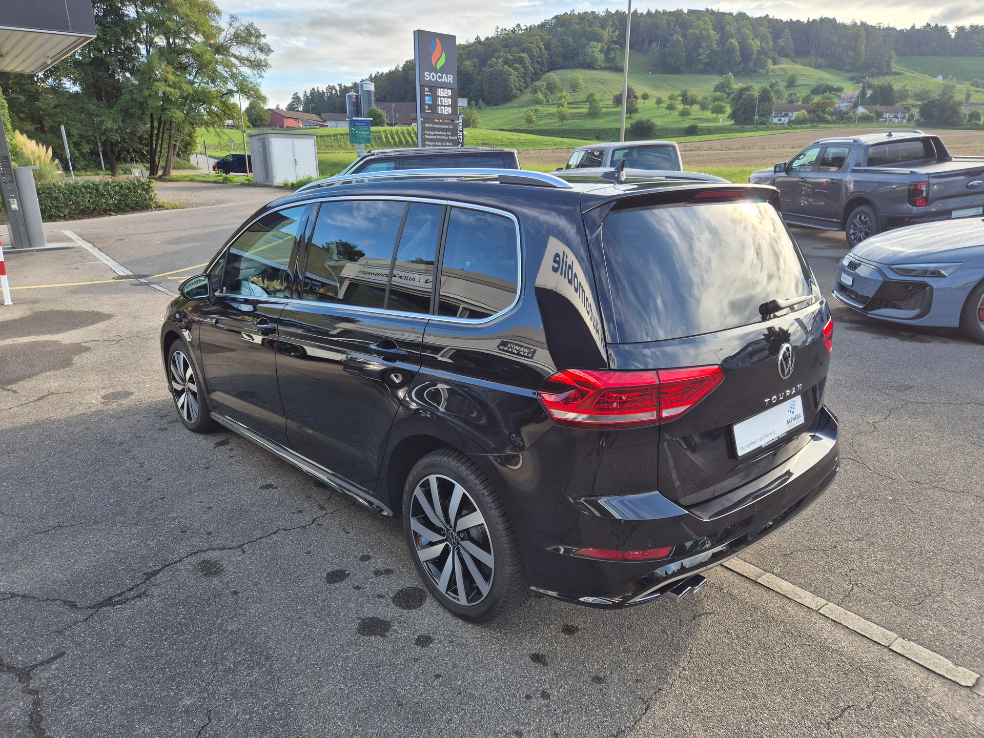 VW Touran 2.0 TDI BlueMotion Technology Highline DSG-image-6