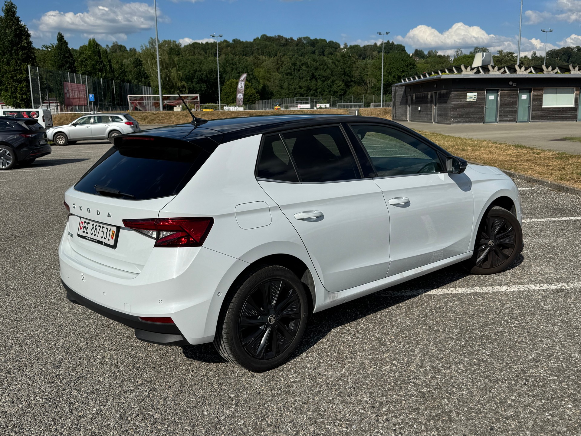 SKODA 1.0 TSI Style DSG-image-1