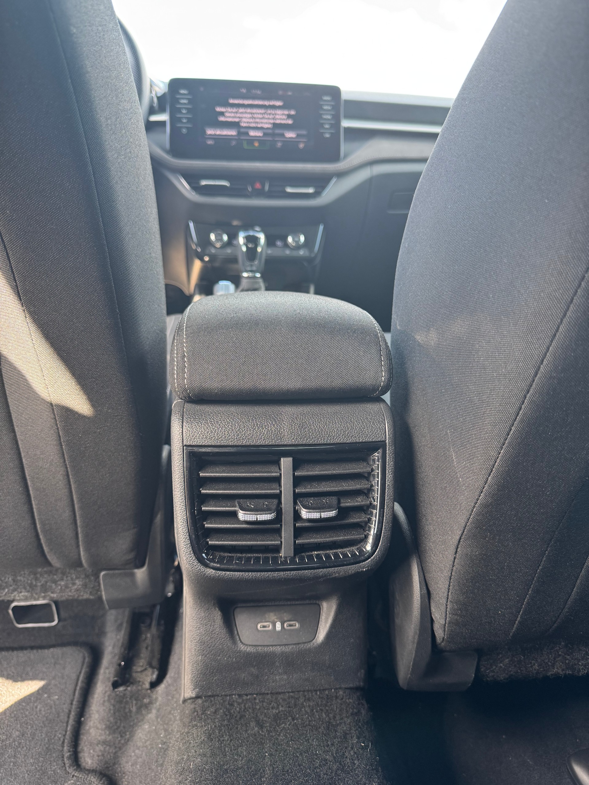 SKODA 1.0 TSI Style DSG-image-5
