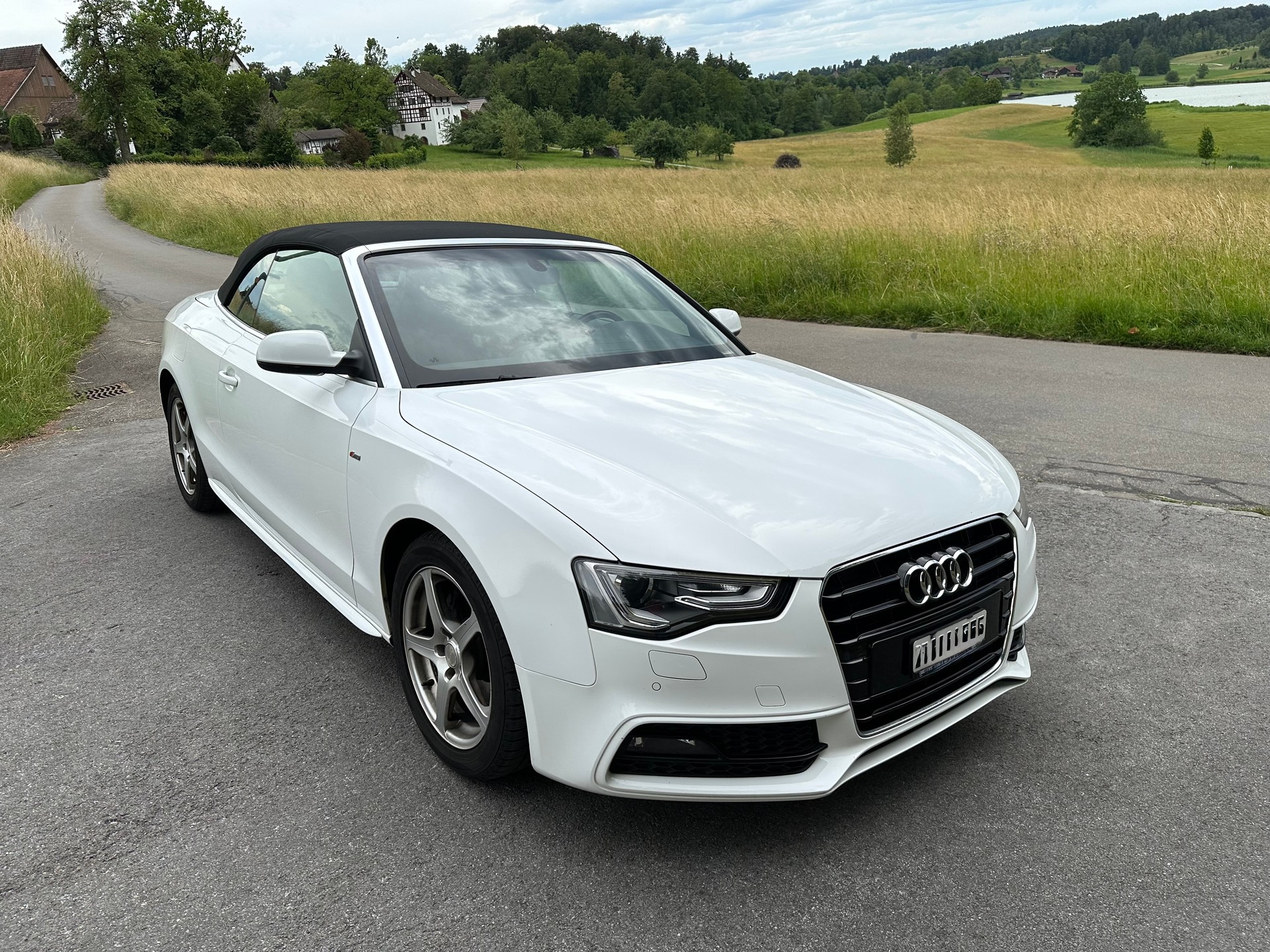 AUDI A5 Cabriolet 1.8 TFSI S Line-image-0