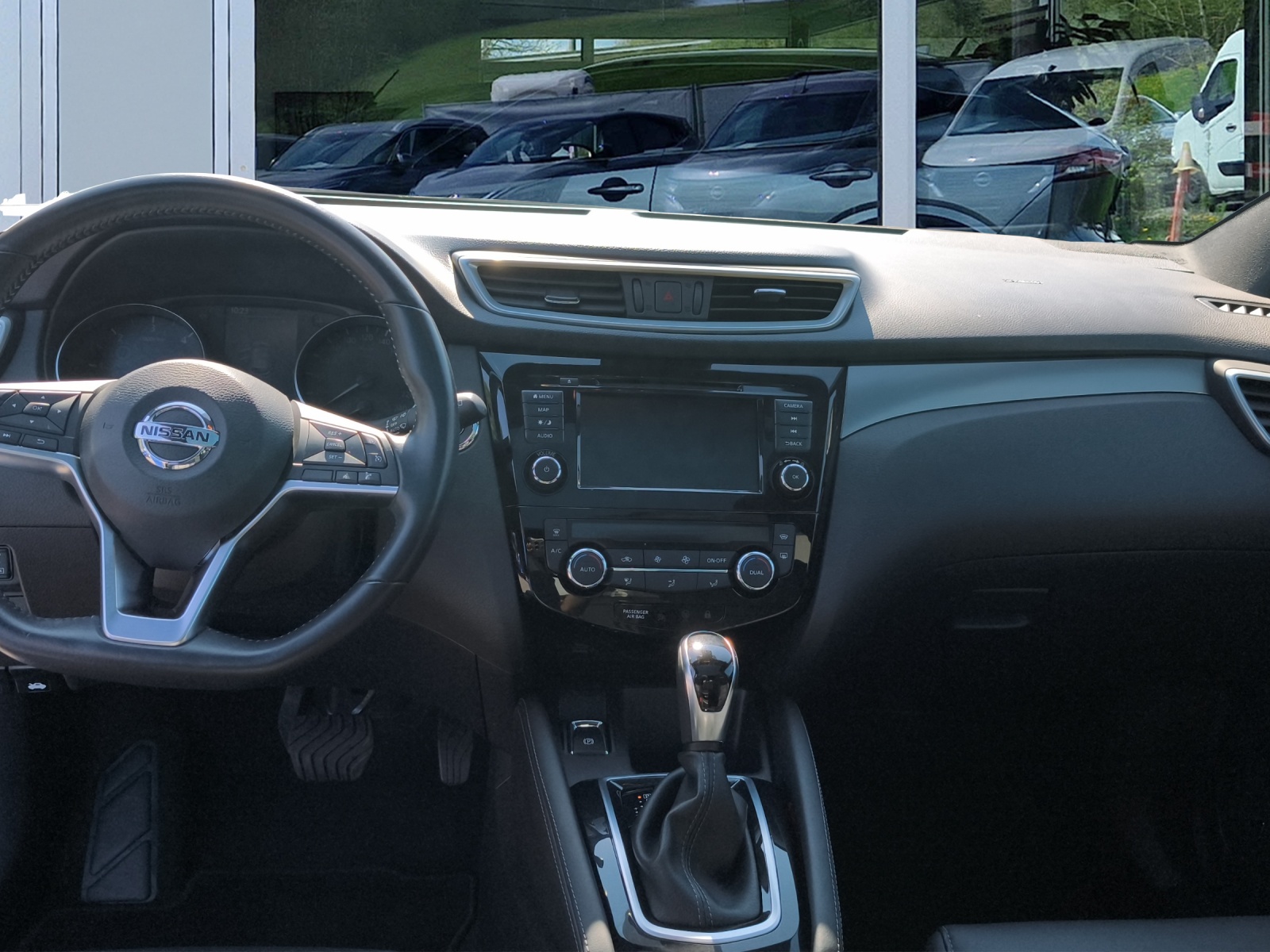 NISSAN Qashqai 1.7 dCi tekna+ Xtronic ALL-MODE 4x4-image-9