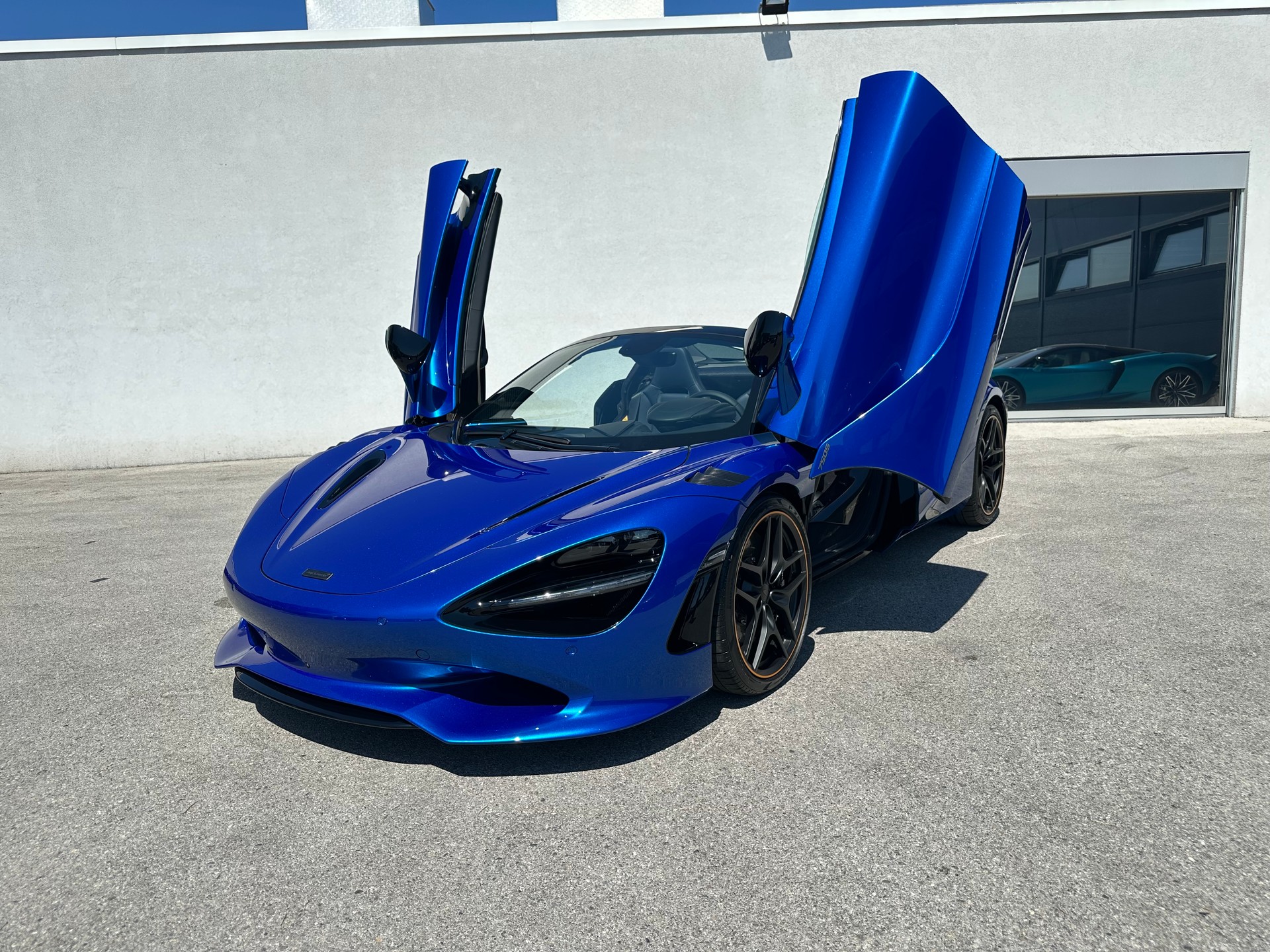 McLAREN 750S Spider-image-0