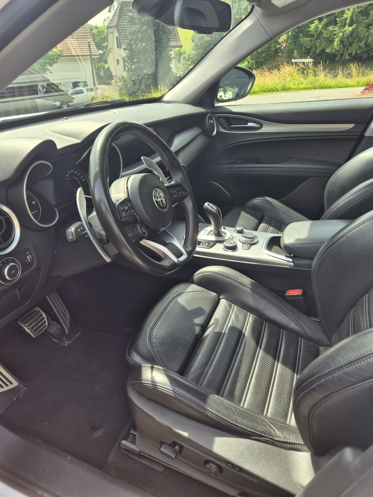 ALFA ROMEO Veloce 2.2 JTDM Q4-image-4