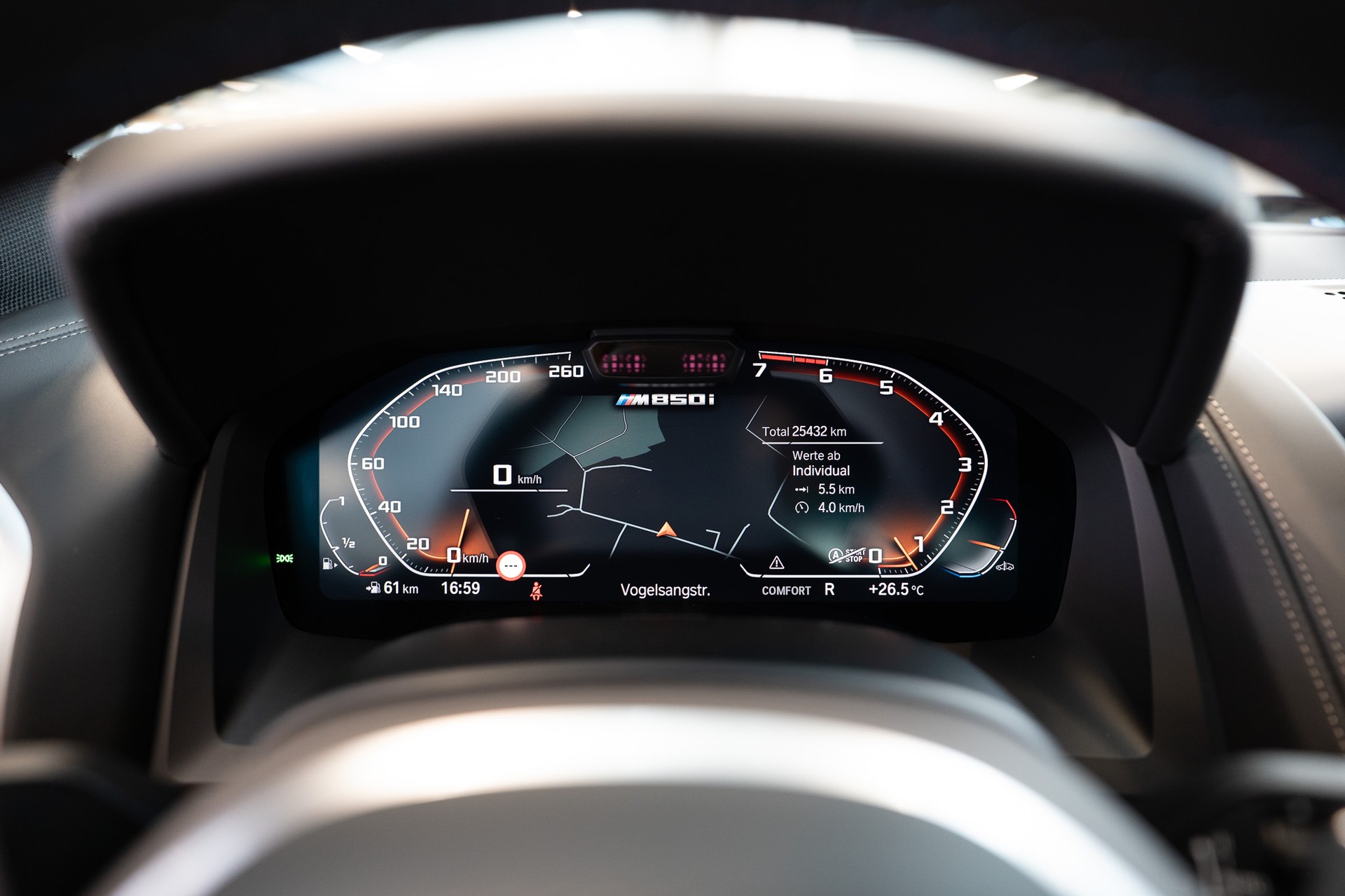 BMW M850i xDrive Gran Coupé / 360°Kamera / HeadUp / Harman/Kardon-image-19