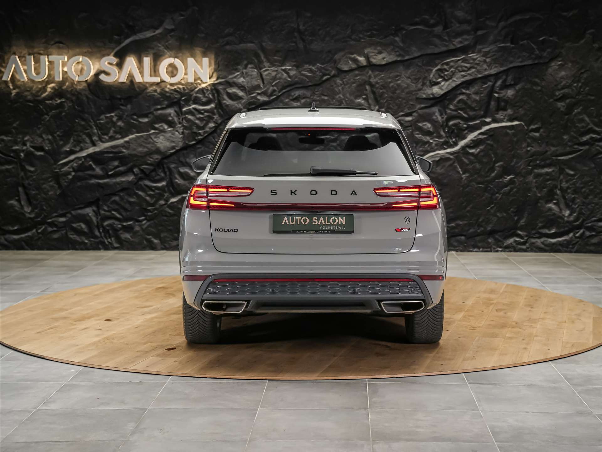 SKODA Kodiaq 2.0 TSI RS 4x4 *7 Sitze*Panorama*Sitzlüftung*Head-Up*-image-4