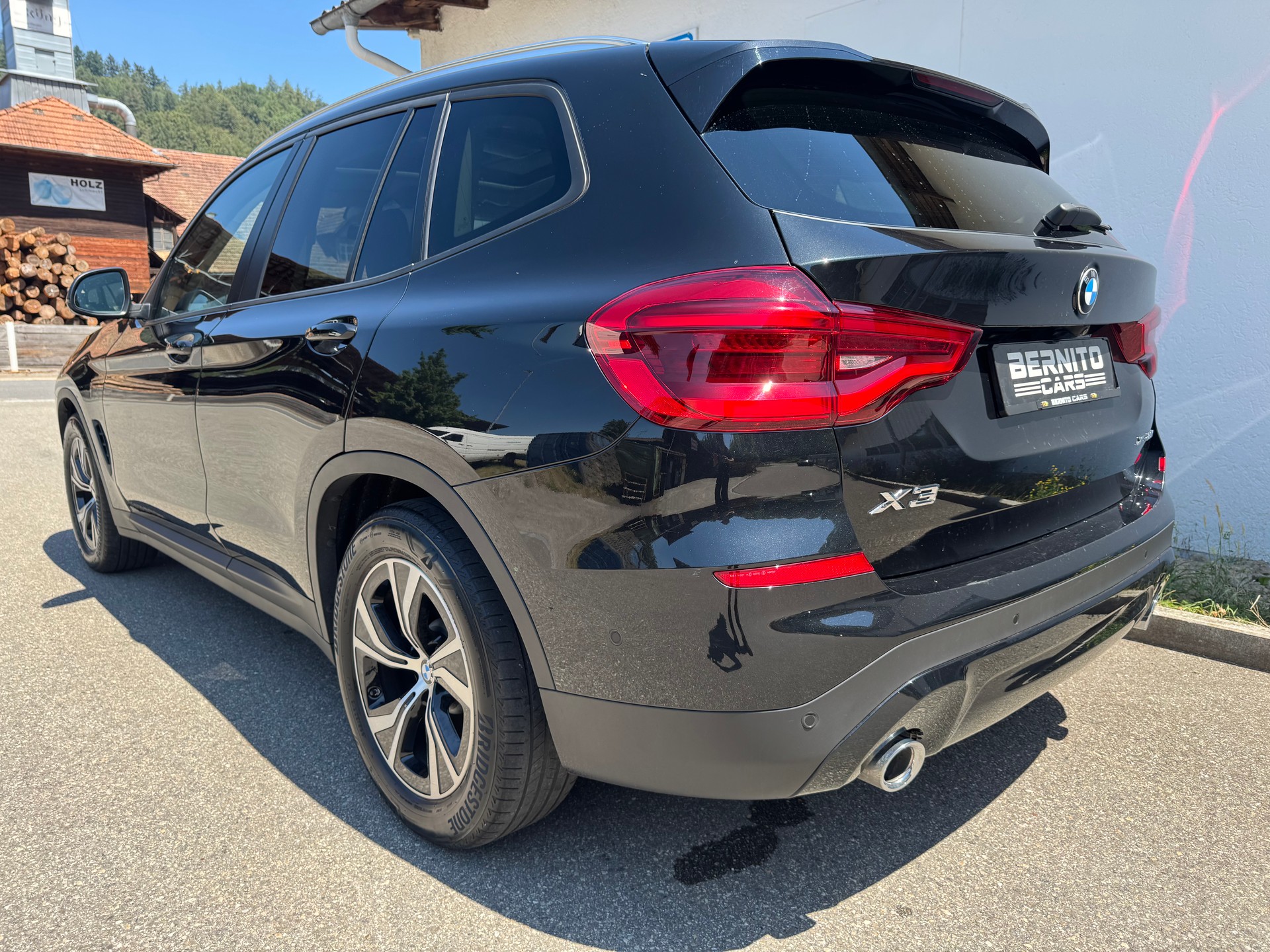 BMW X3 xDrive 20d Individual Steptronic-image-2