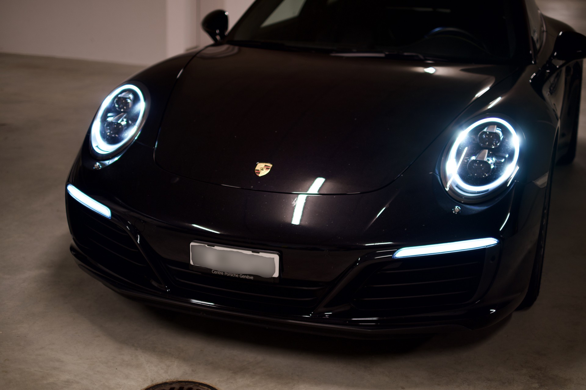 PORSCHE 3.0 Carrera 4 PDK-image-19