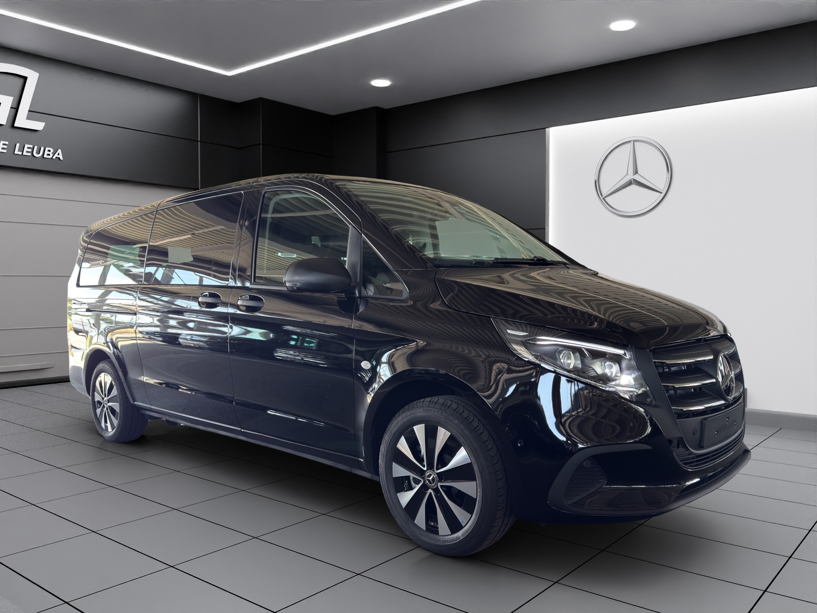 MERCEDES-BENZ Vito 119 CDI Extralang Tourer 9G-Tronic 4M Pro