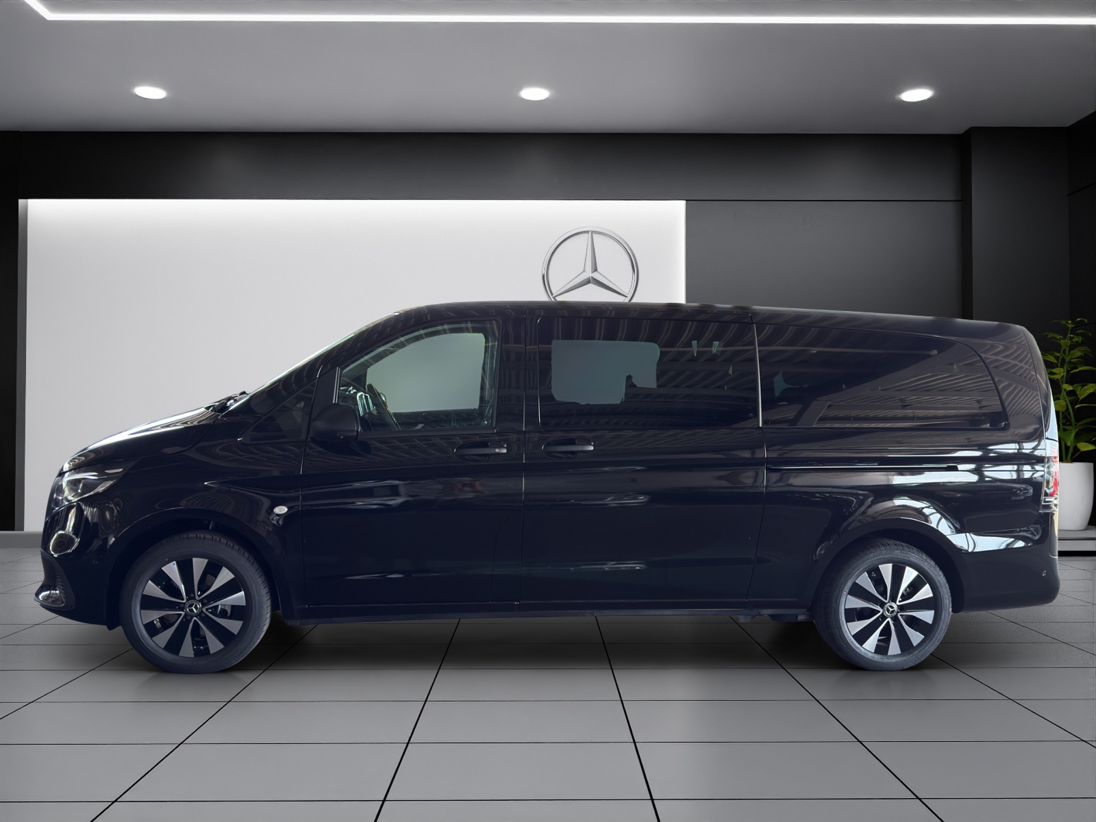 MERCEDES-BENZ Vito 119 CDI Extralang Tourer 9G-Tronic 4M Pro-showroom-element-2